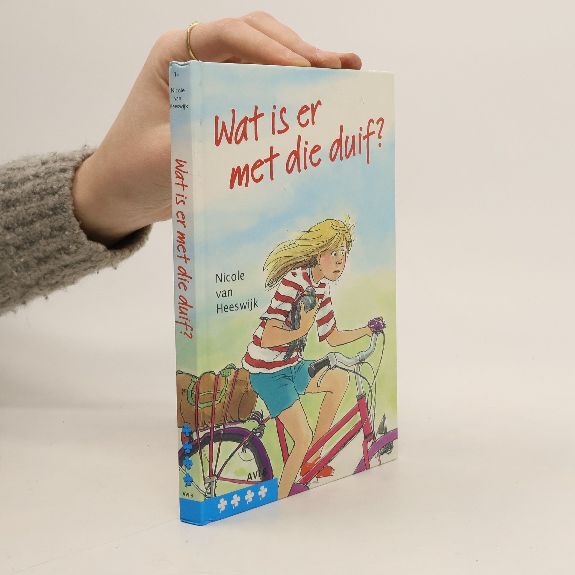 Nicole van Heeswijk Klavertje vier: Wat is er met die duif?