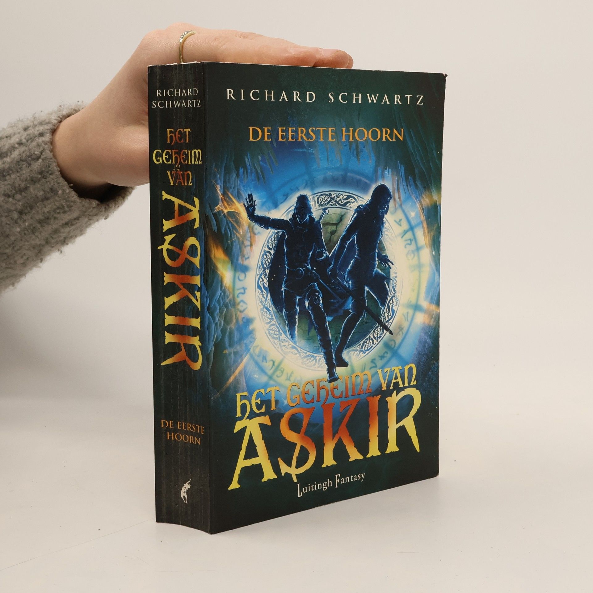 Richard Schwartz Het geheim van Askir - 1: De eerste hoorn