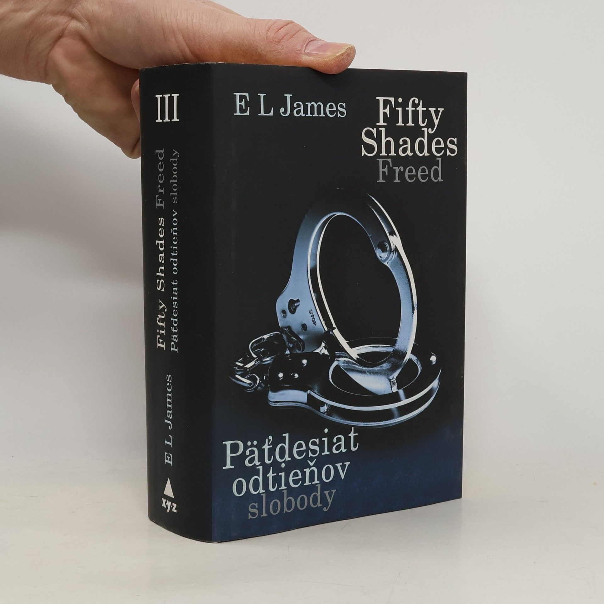 E. L. James Päťdesiat odtieňov slobody