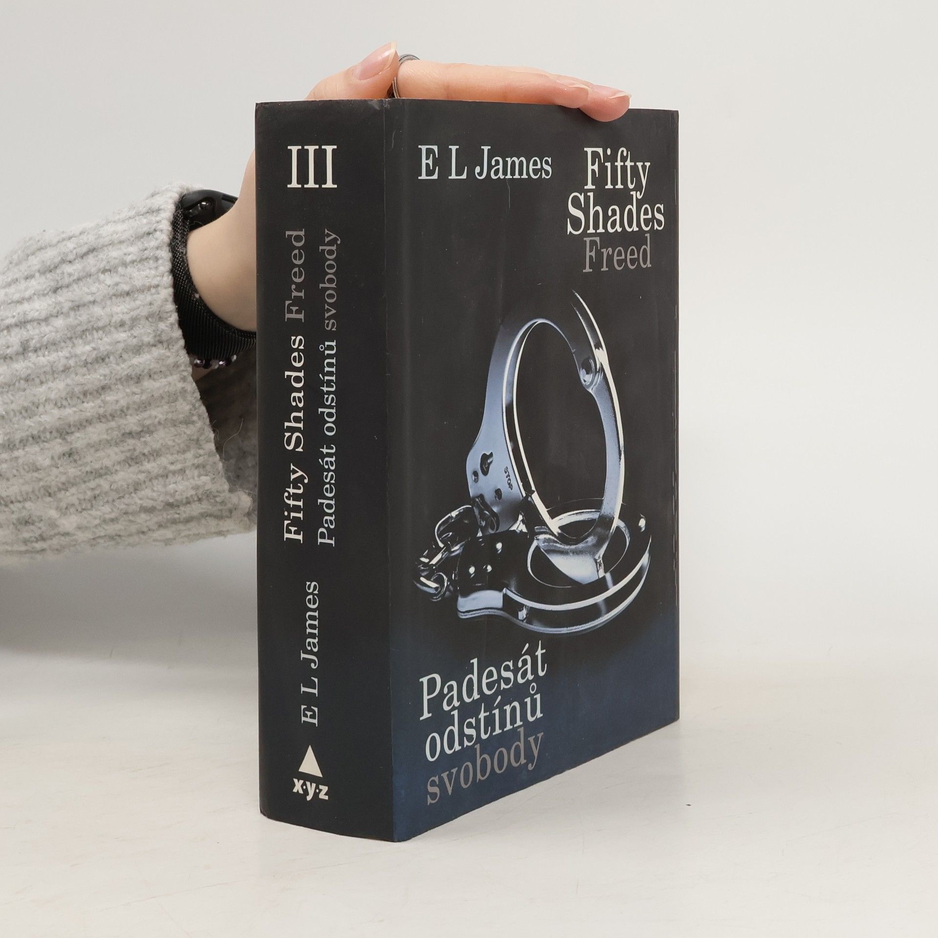 E L James Padesát odstínů svobody