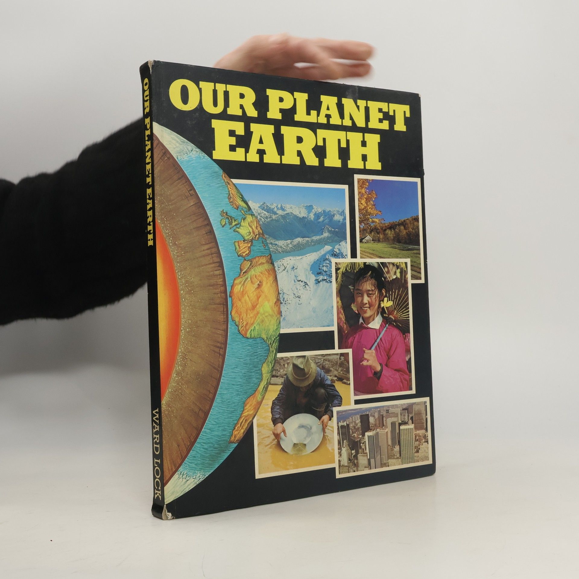 Collectif d'auteurs Our Planet Earth