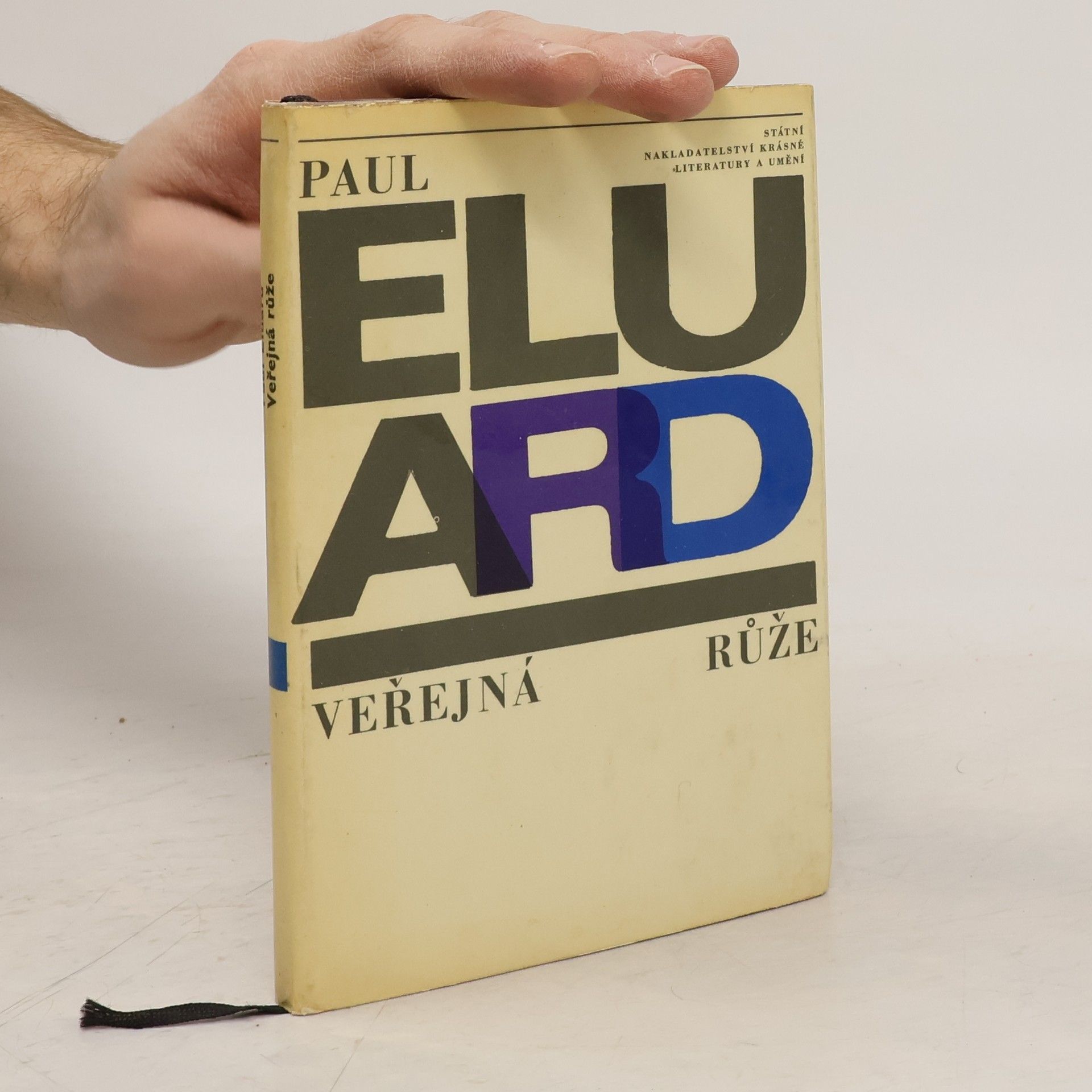 Vítězslav Nezval Veřejná růže