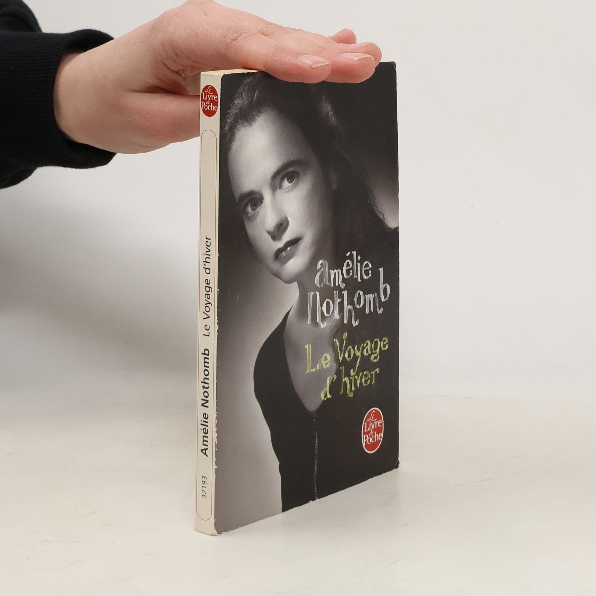 Amélie Nothomb Le voyage d'hiver : roman