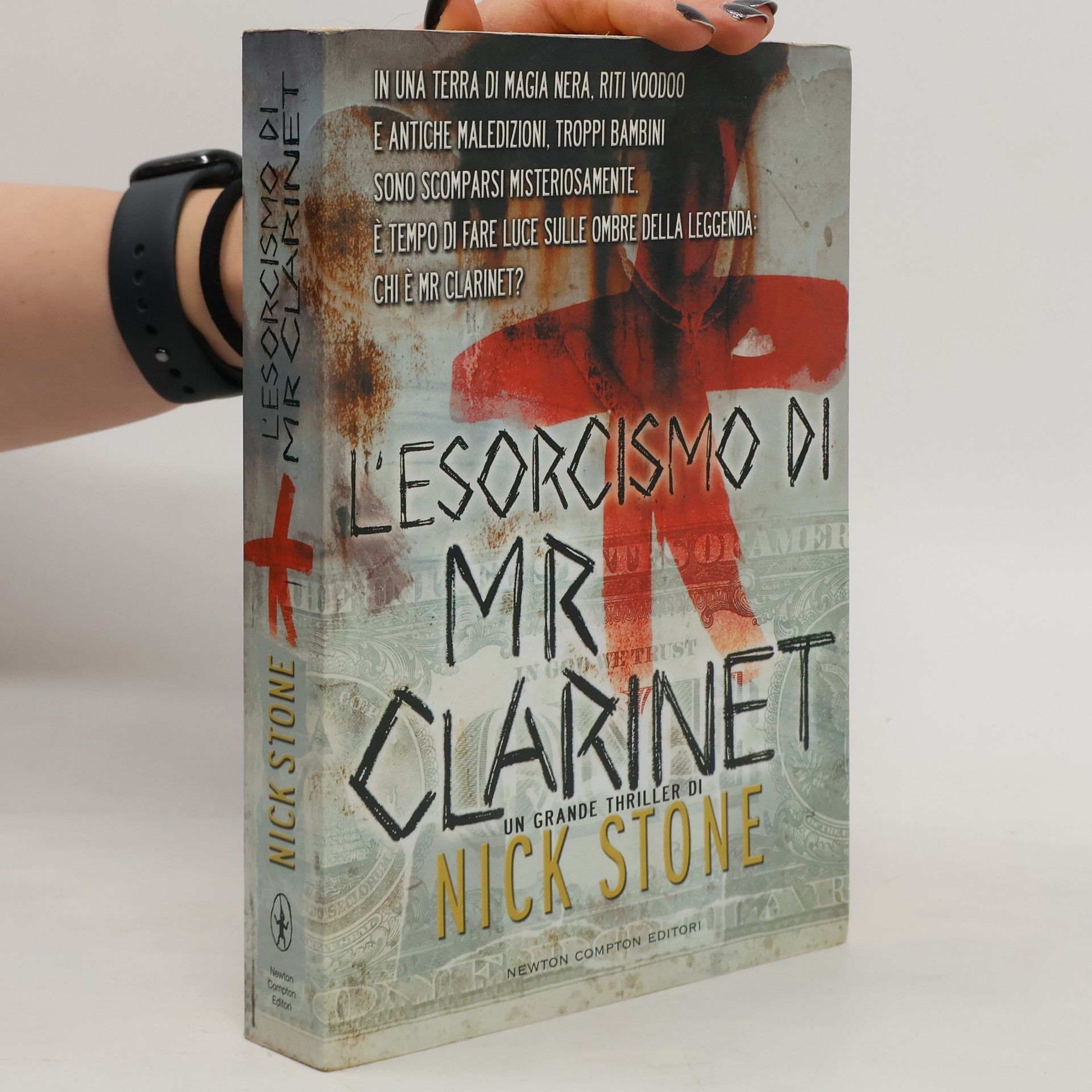 Nuova narrativa Newton: L'esorcismo di Mr. Clarinet