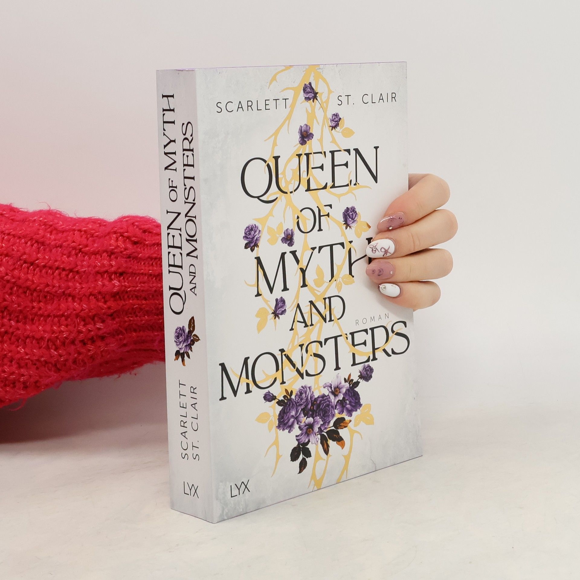 Scarlett St. Clair Queen of Myth and Monsters