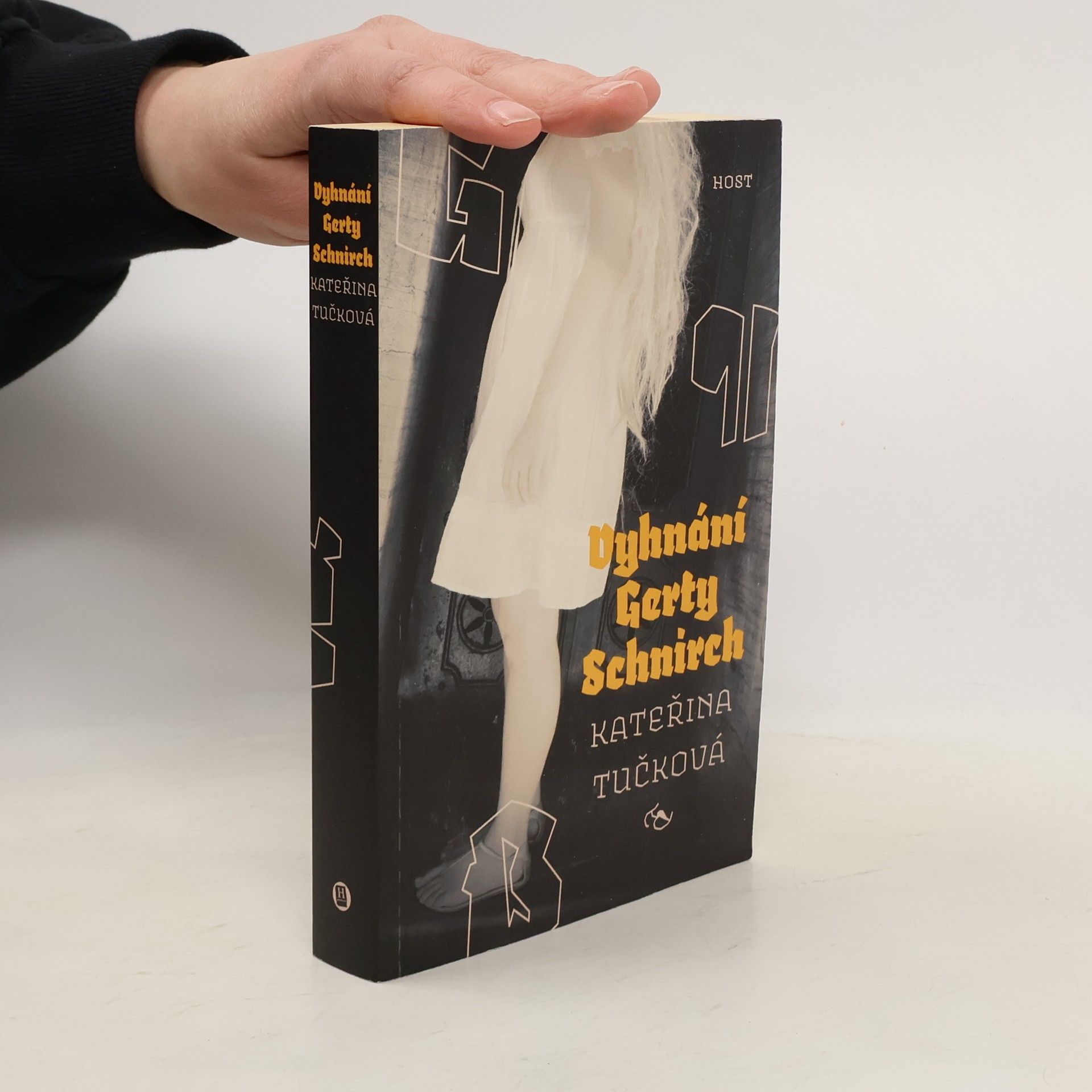 Kateřina Tučková Vyhnání Gerty Schnirch