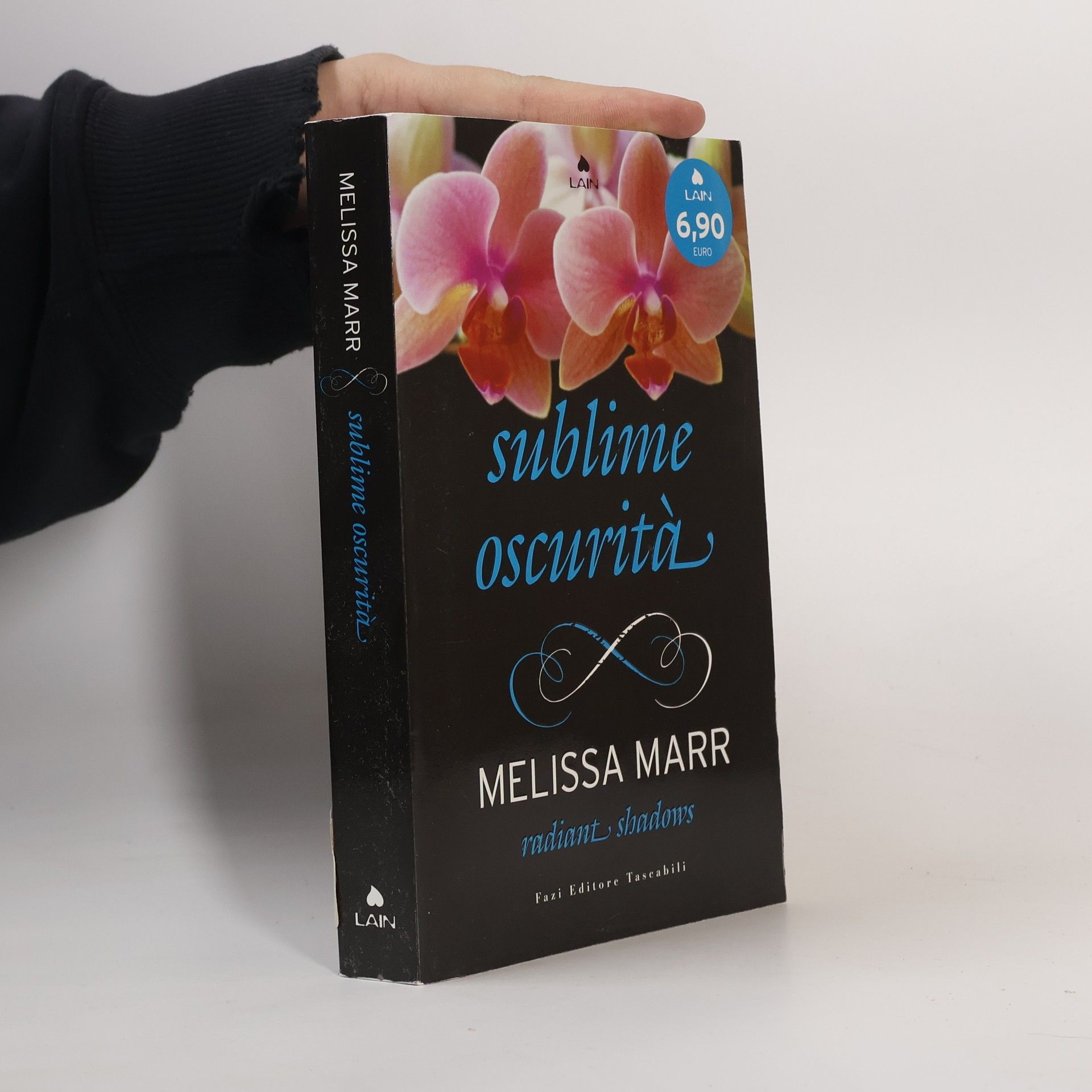 Melissa Marr Radiant Shadows