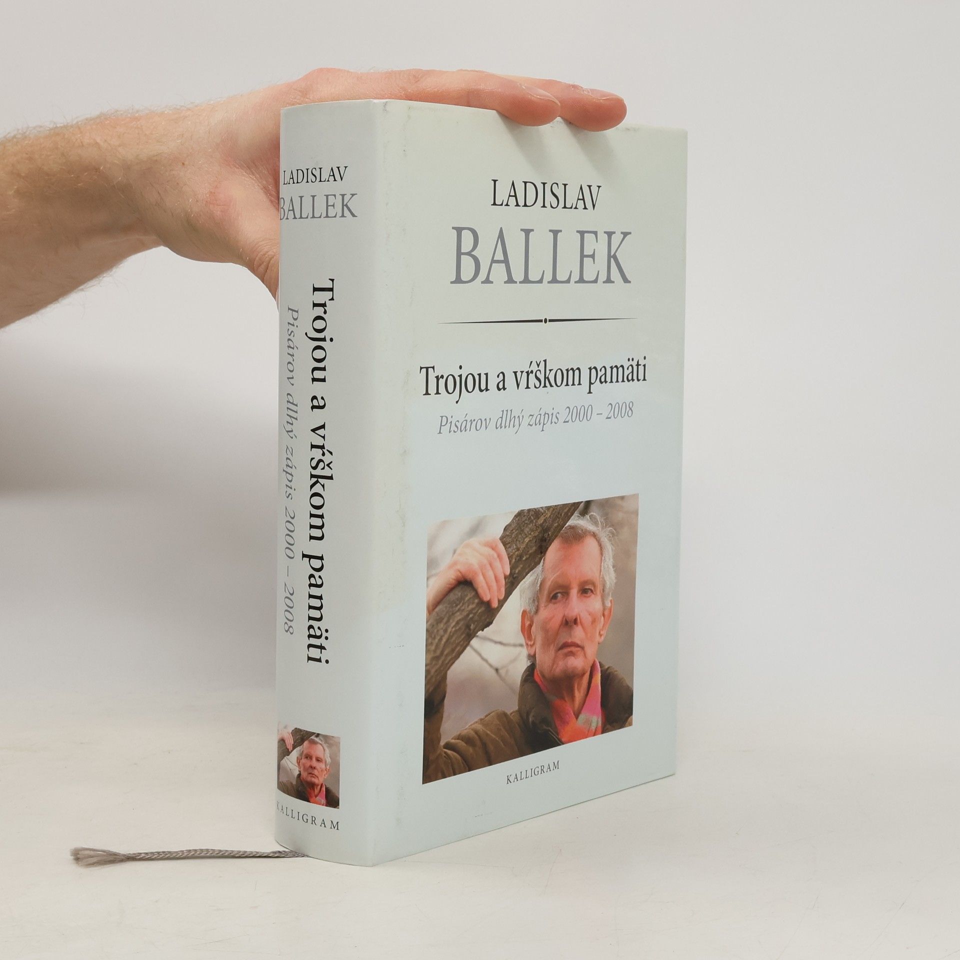 Trojou a vŕškom pamäti