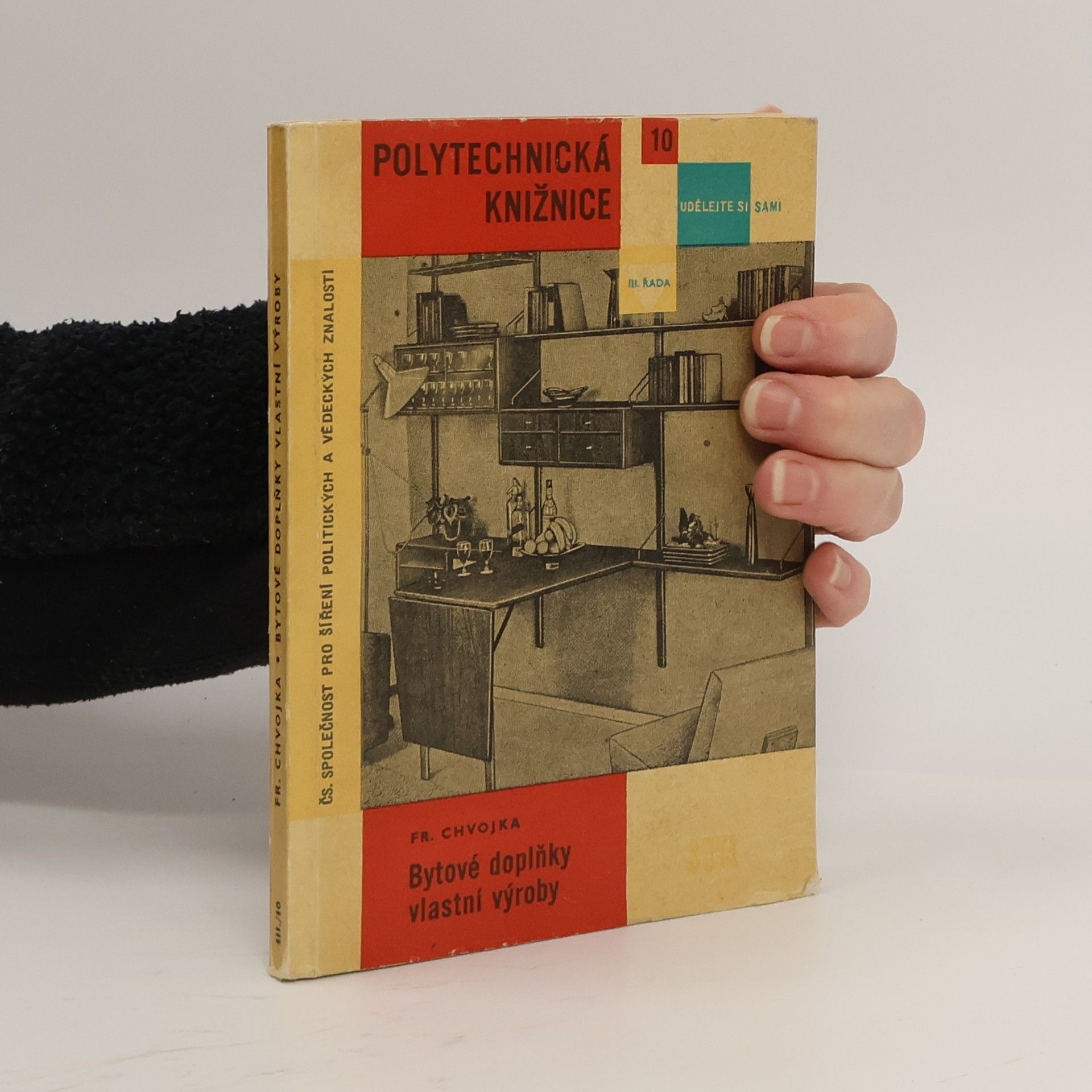 Bytové doplňky vlastní výroby