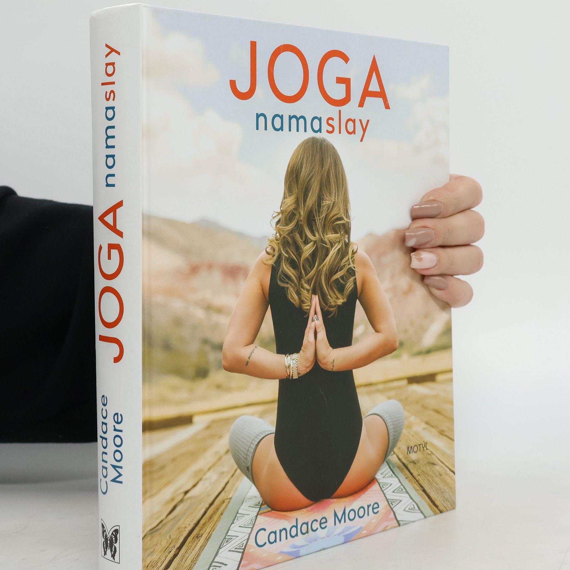 Candace Moore Joga Namaslay