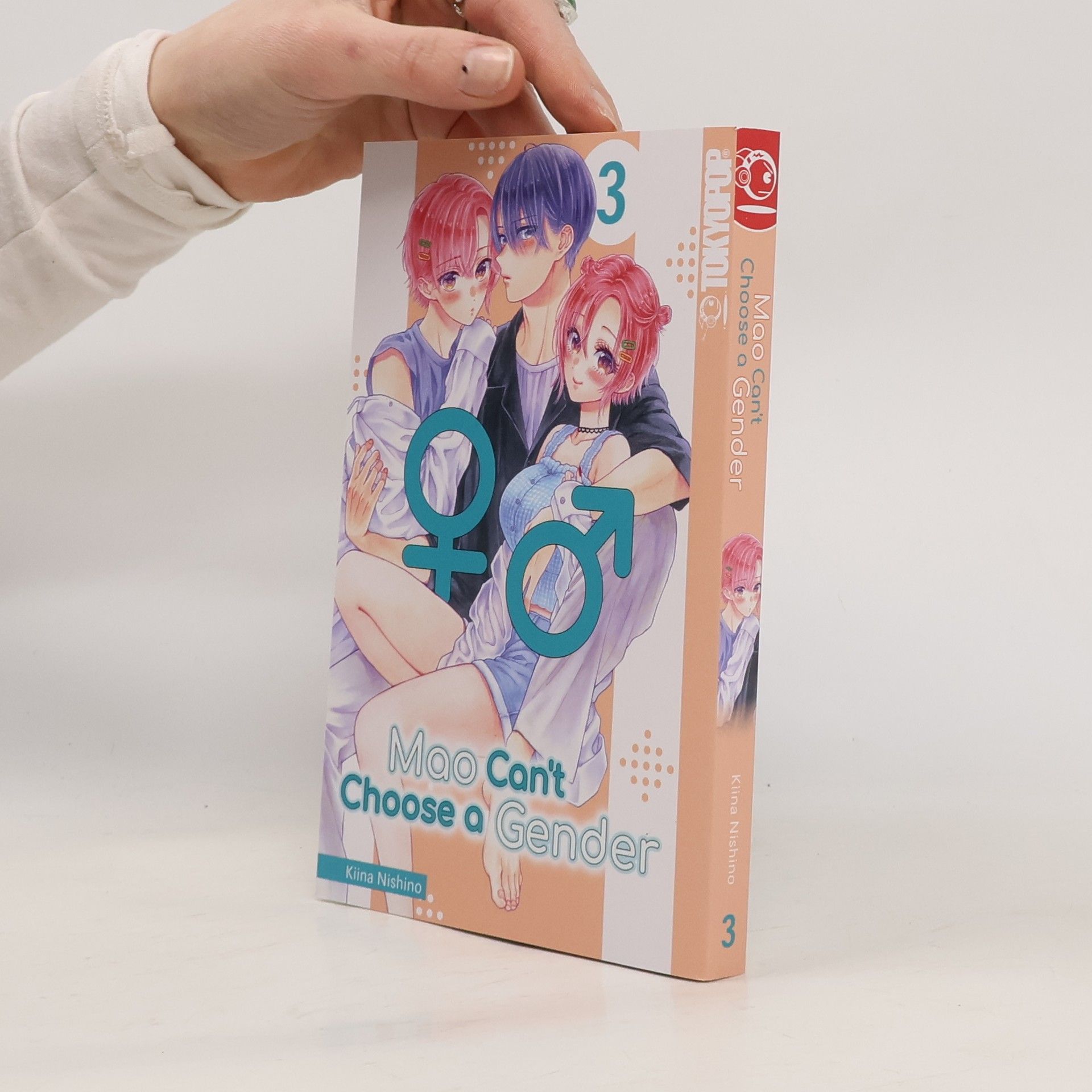 Kiina Nishino Mao Can't Choose a Gender 03