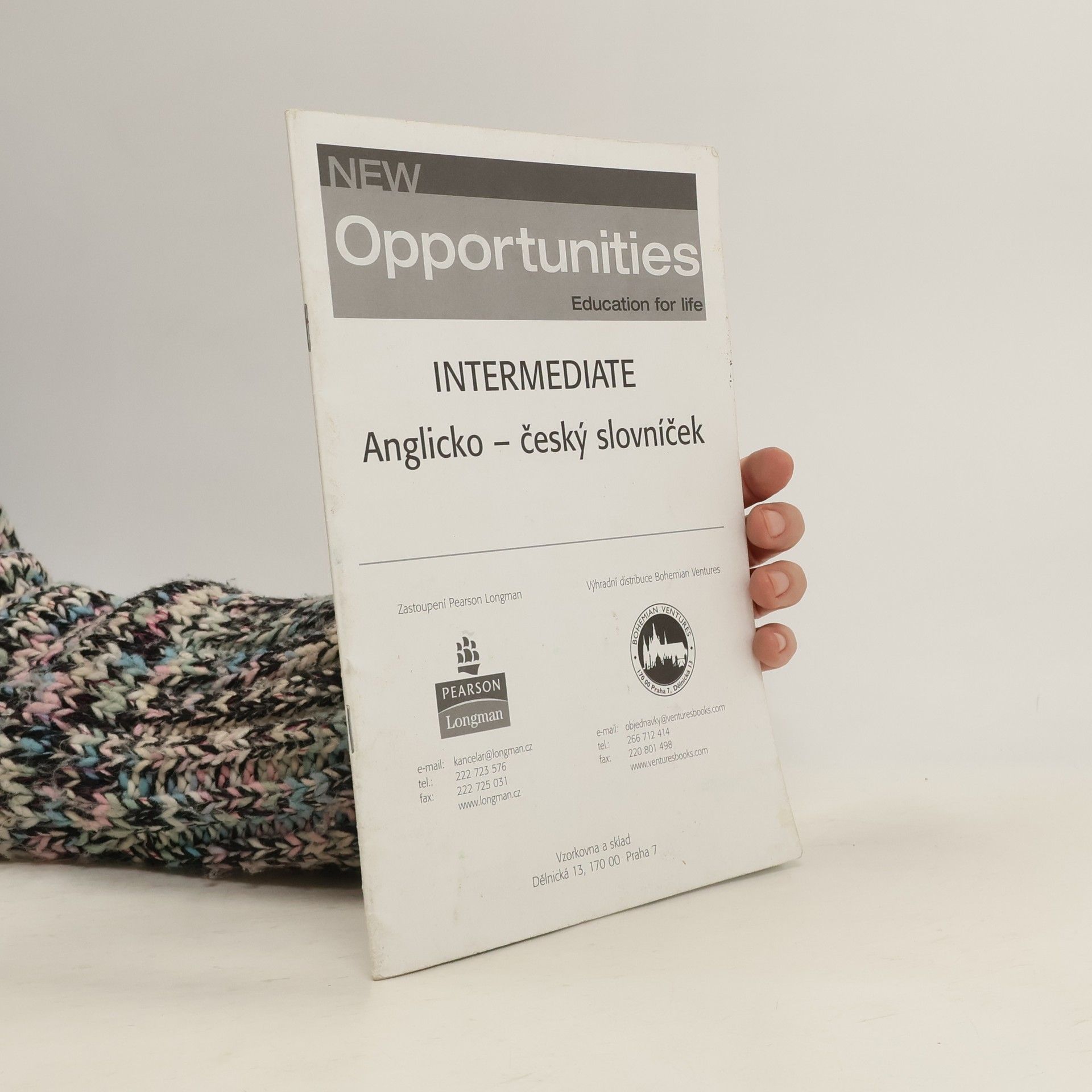 Collectif d'auteurs New Opportunities Education for Life. Intermediate. Anglicko - český slovníček