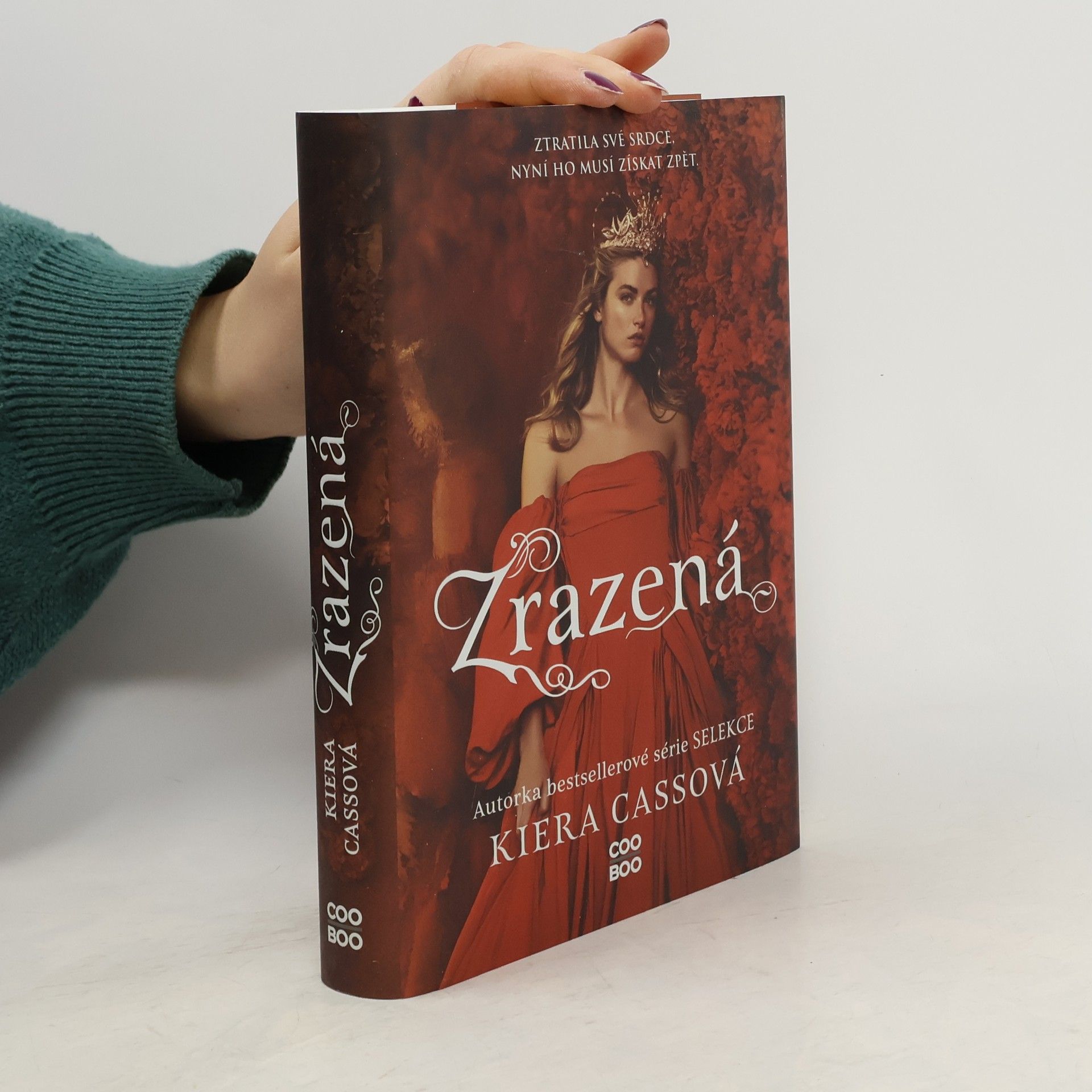 Kiera Cass Zrazená
