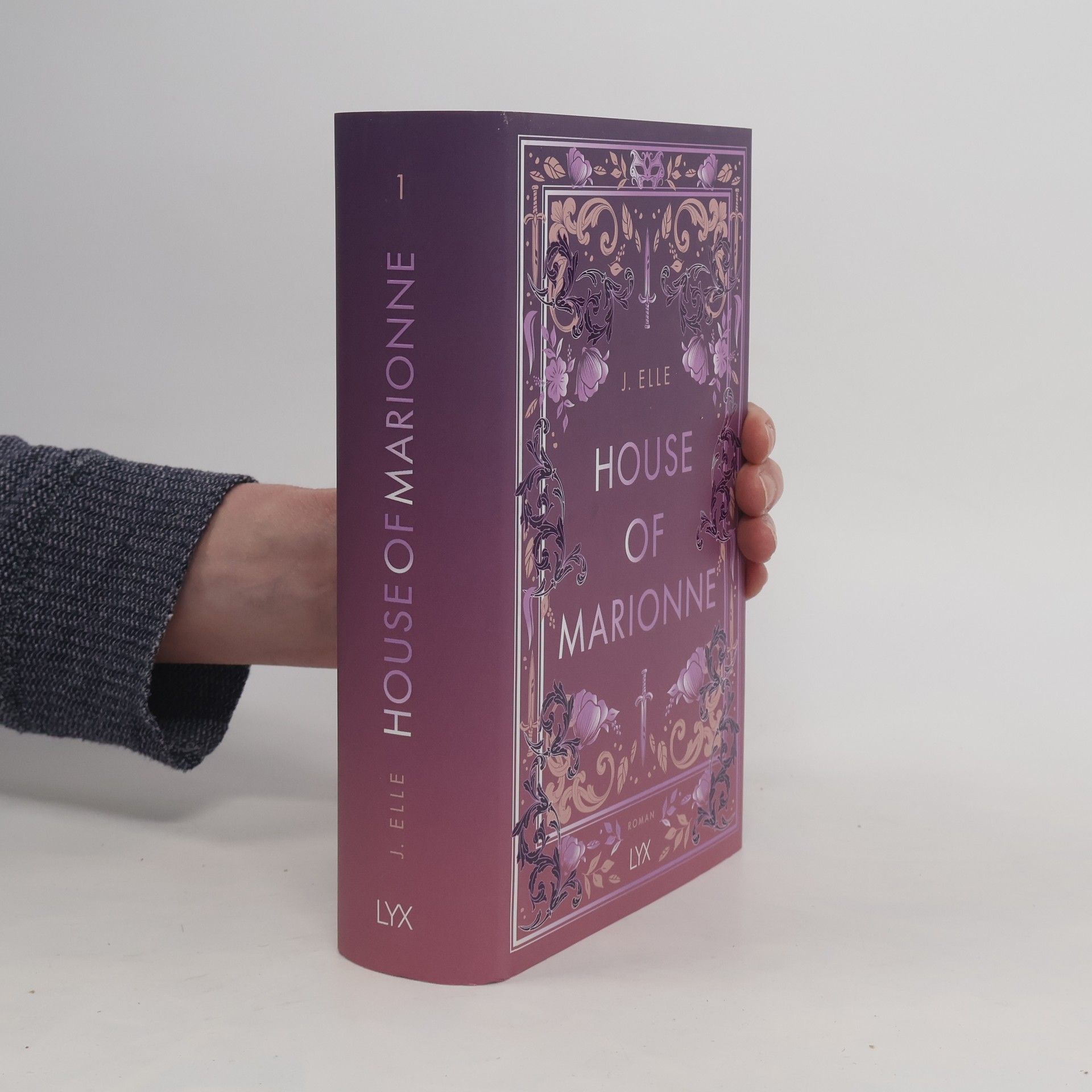 J. Elle House of Marionne