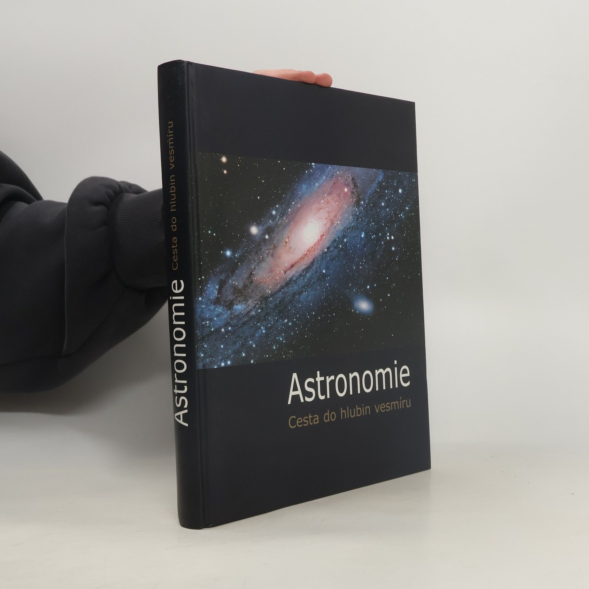 Jiří Nedvěd Astronomie : cesta do hlubin vesmíru