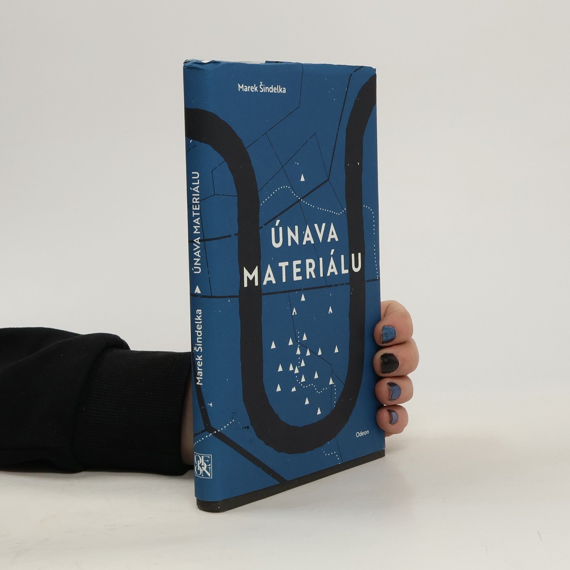 Marek Šindelka Únava materiálu