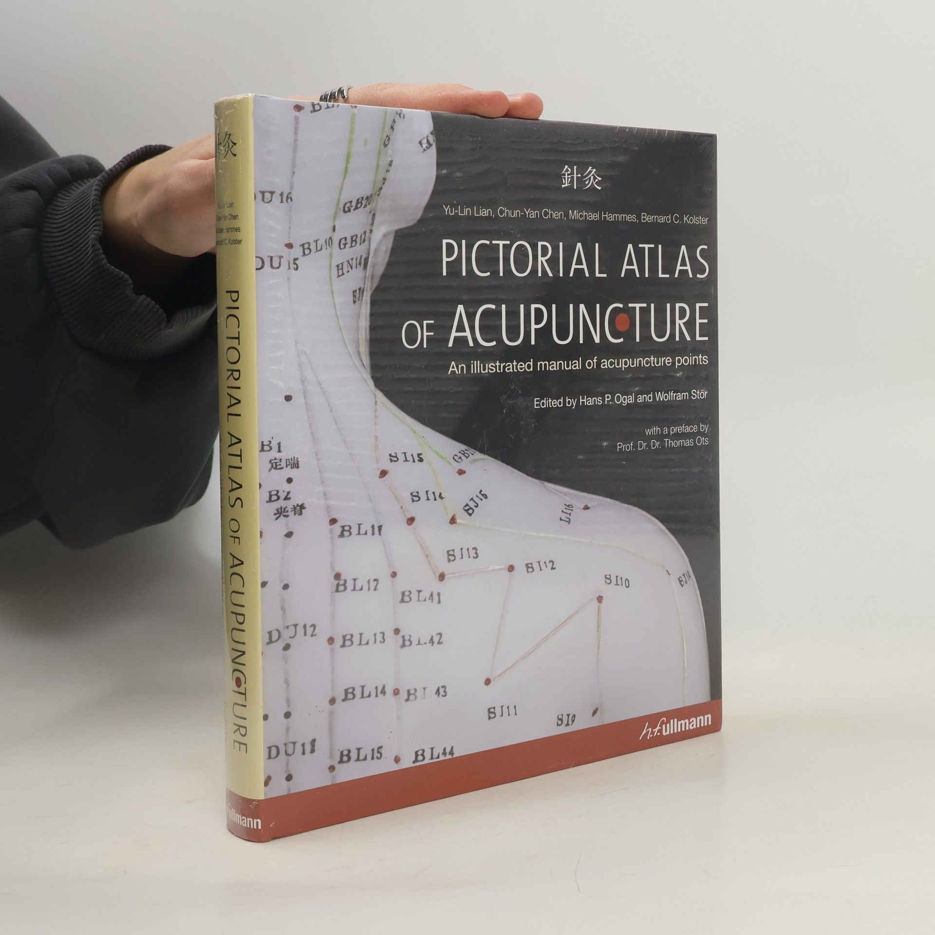 Pictorial Atlas of Acupuncture