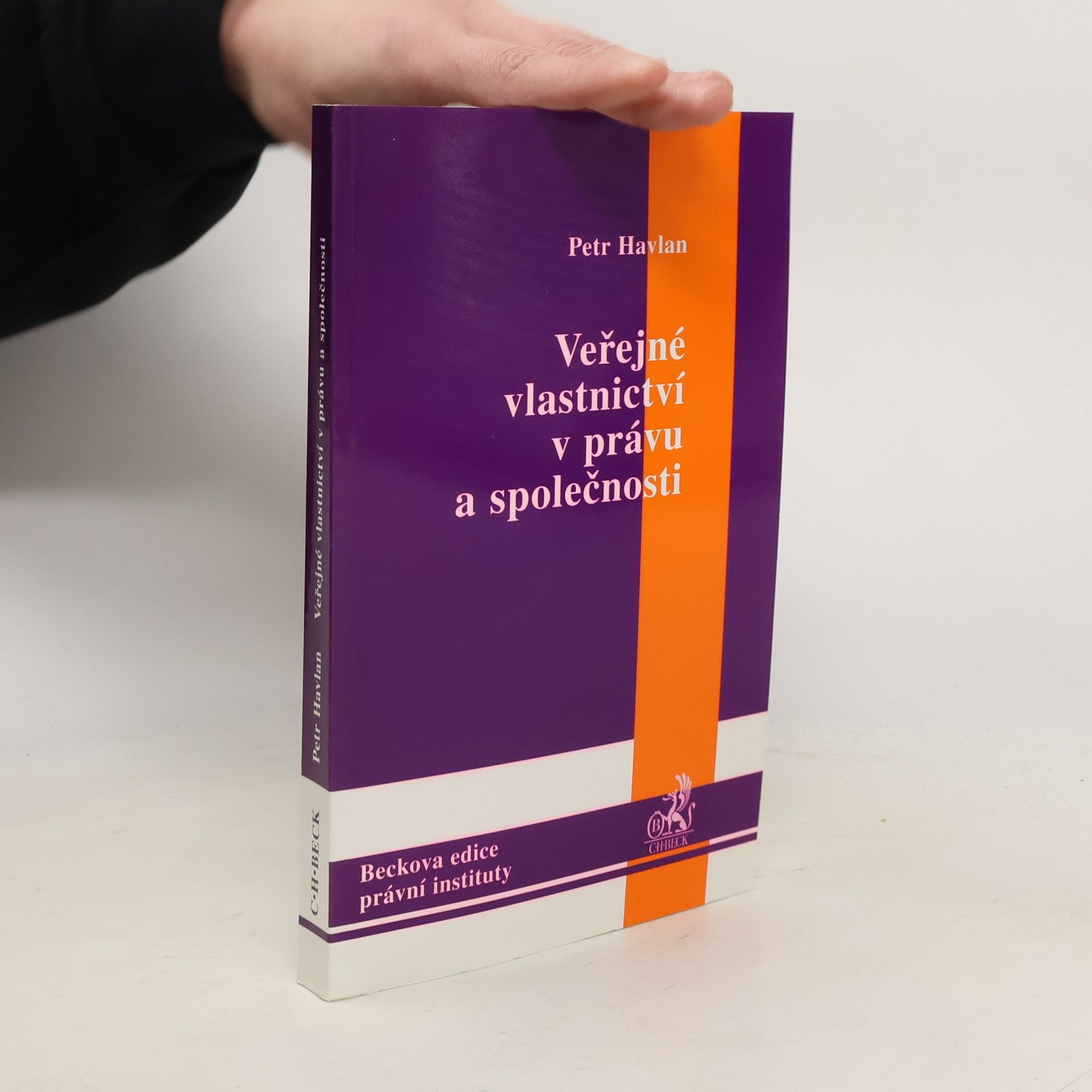 Petr Havlan Veřejné vlastnictví v právu a společnosti