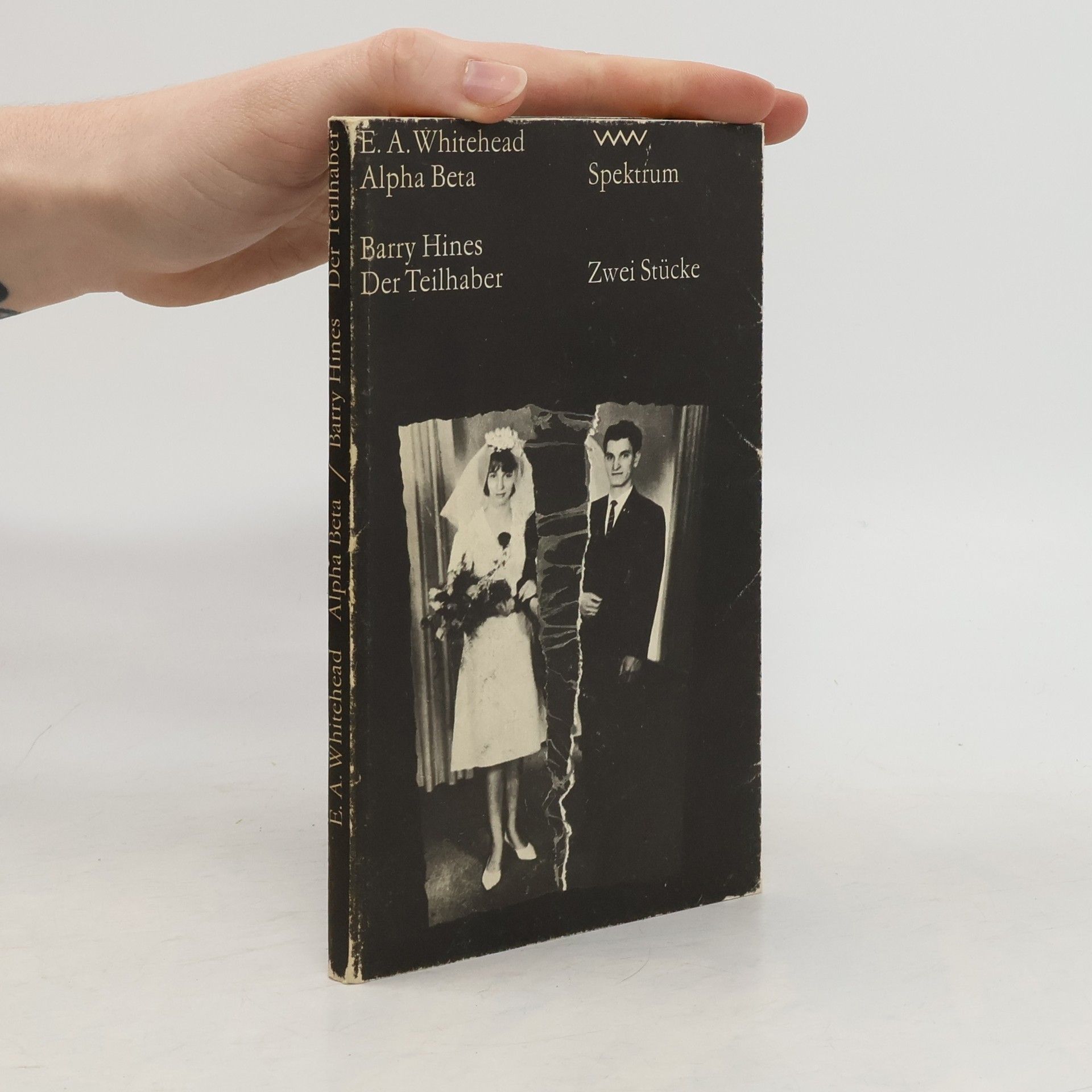 E. A. Whitehead Alpha Beta, Der Teilhaber