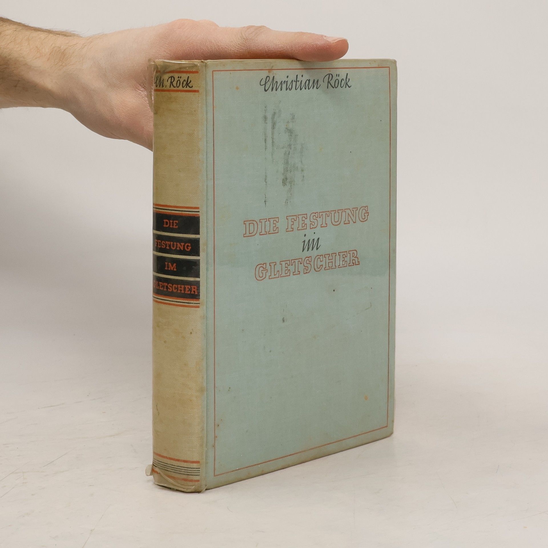 Die Festung im Gletscher