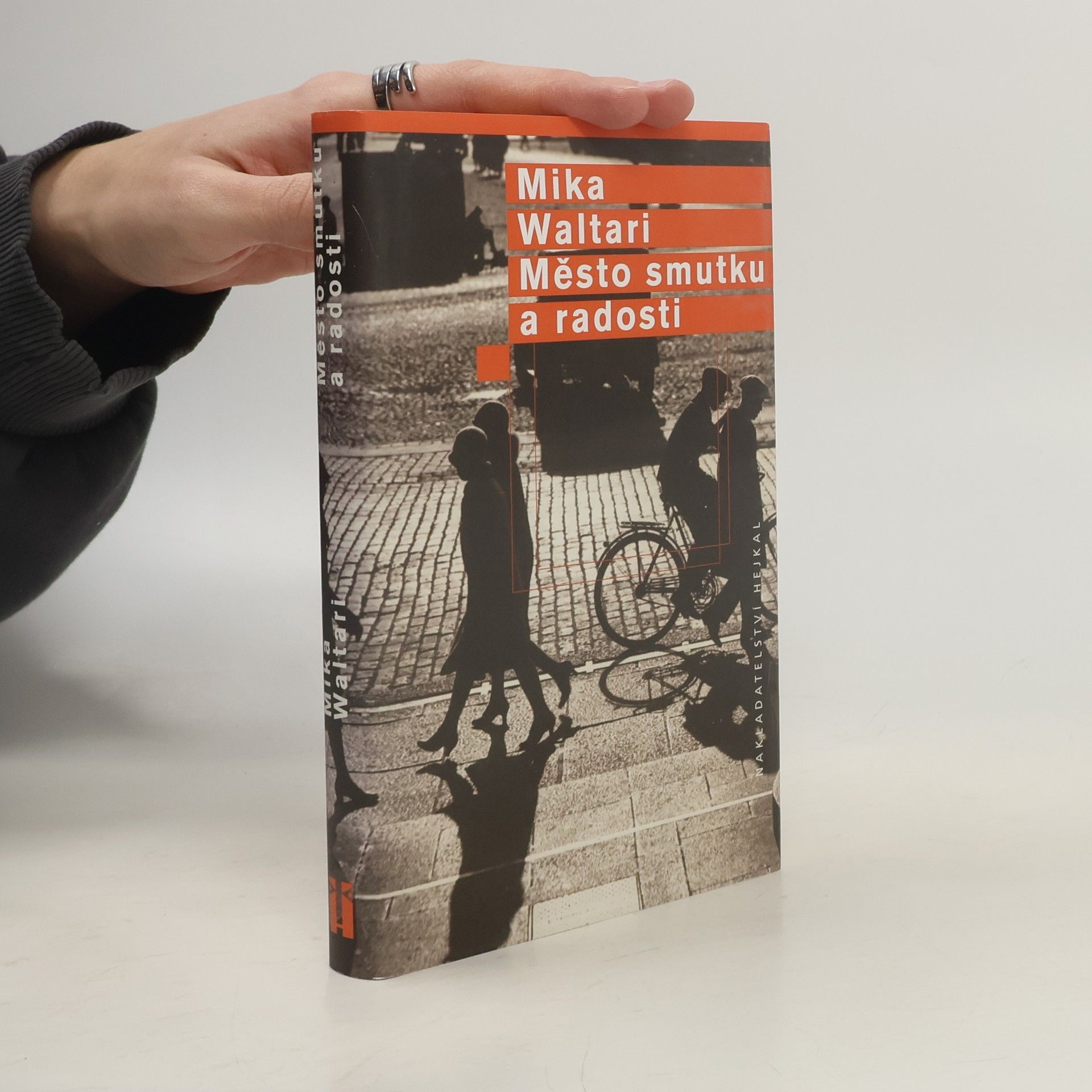Mika Waltari Město smutku a radosti