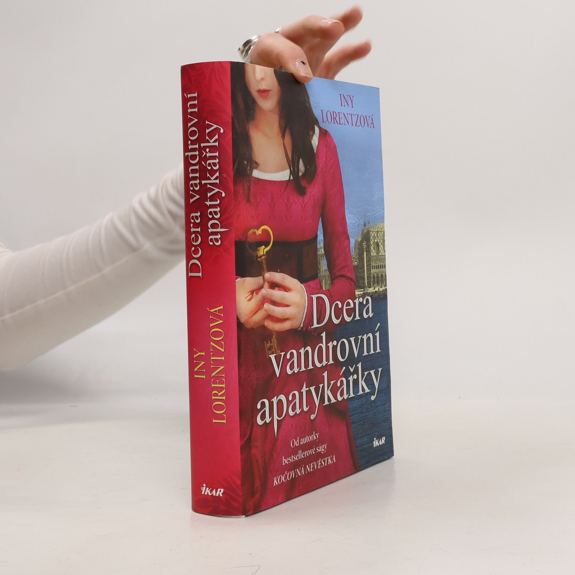 Iny Lorentz Dcera vandrovní apatykářky