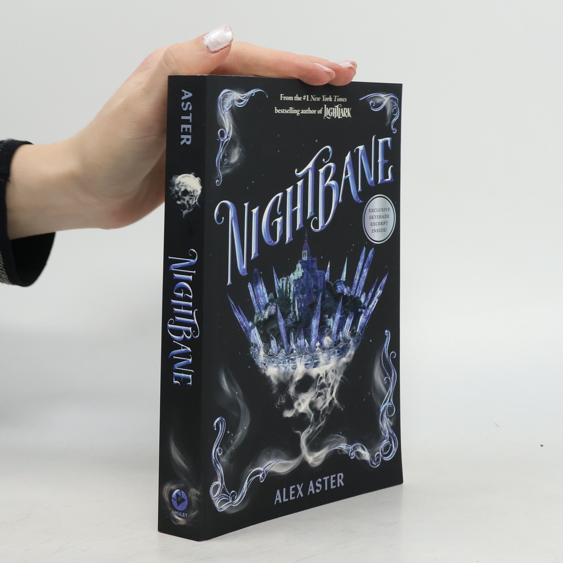 Alex Aster Nightbane (The Lightlark Saga Book 2)