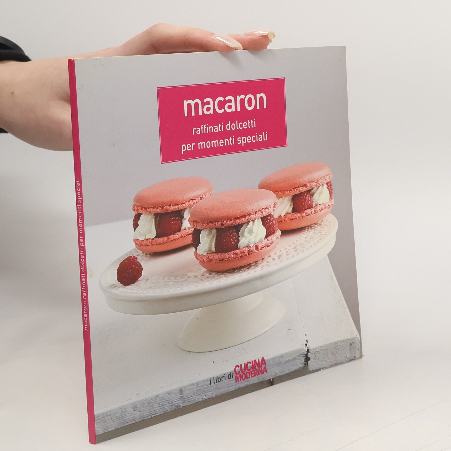 Kolektiv autorů Macaron