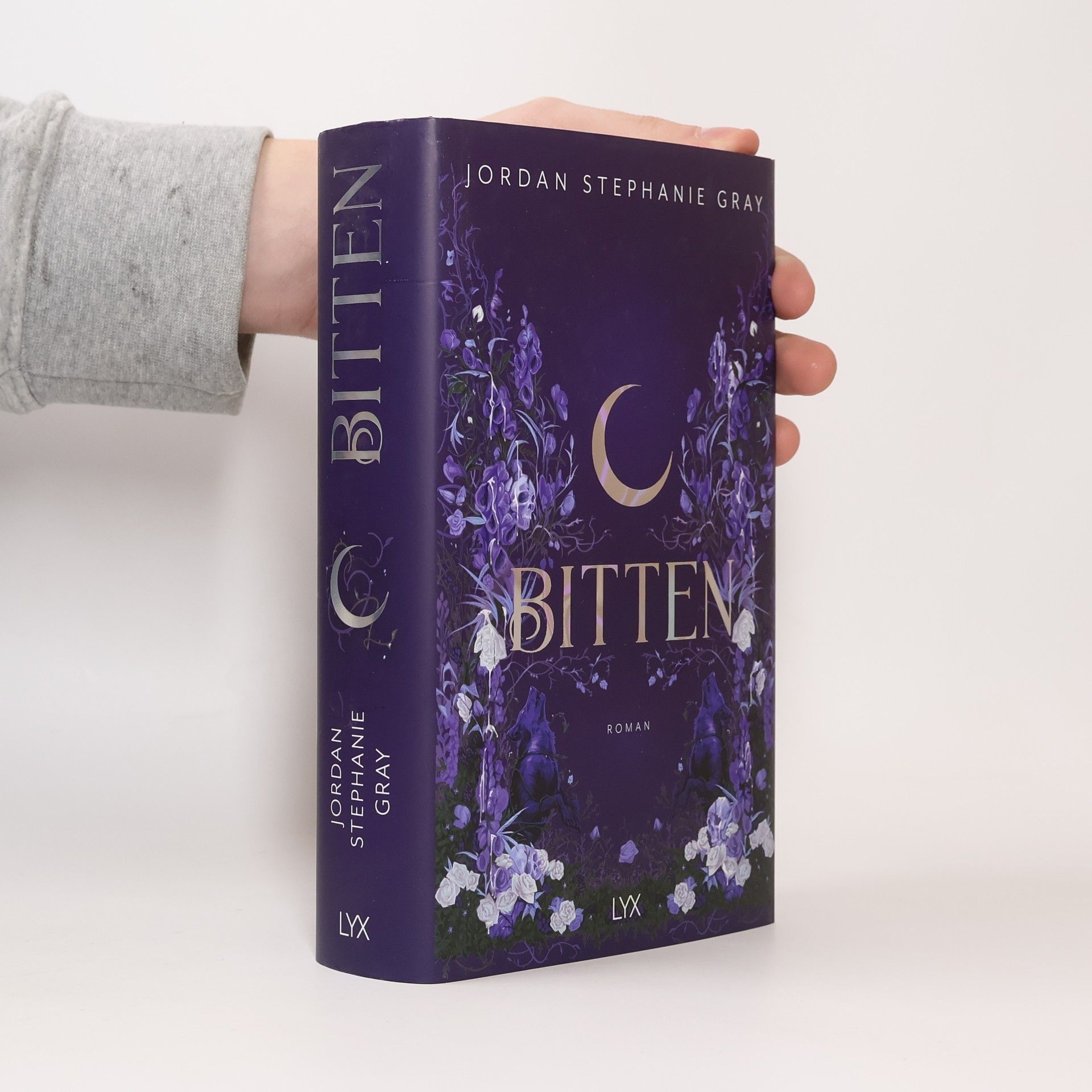 Jordan Stephanie Gray Bitten