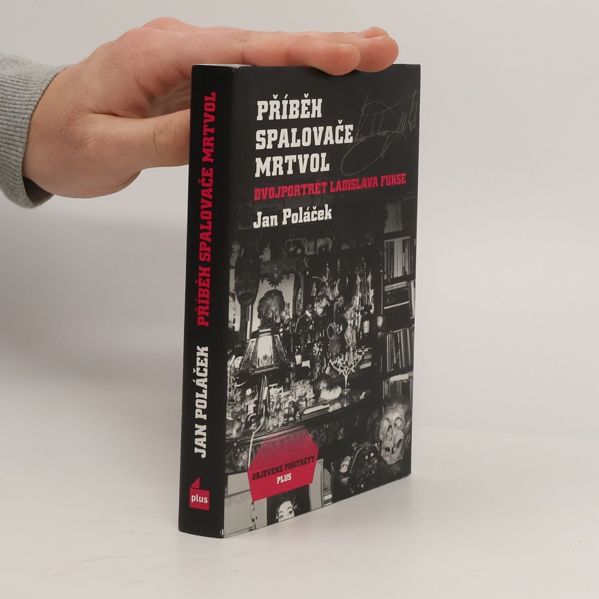 Jan Poláček Příběh spalovače mrtvol: Dvojportrét Ladislava Fukse