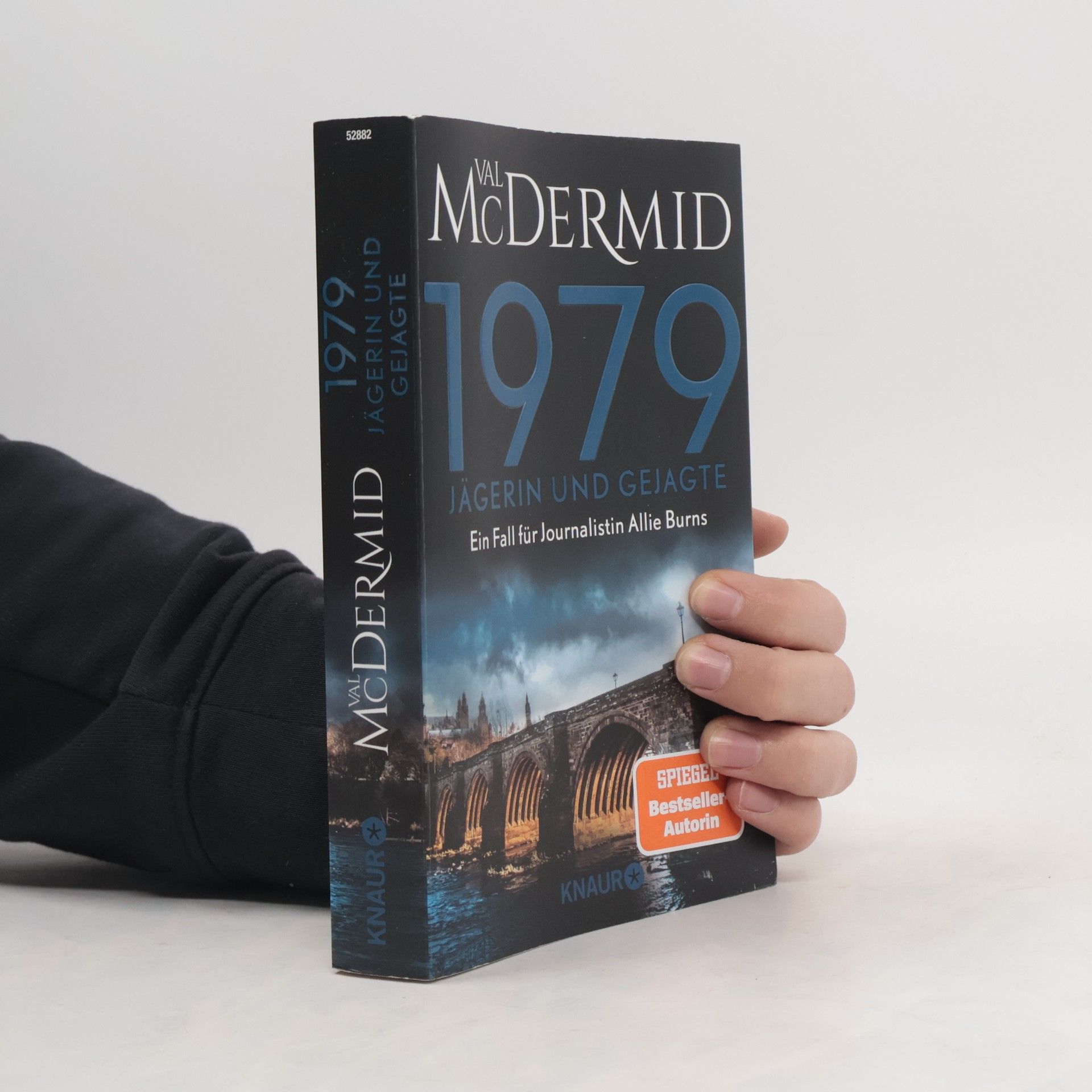 Val McDermid 1979 - Jägerin und Gejagte