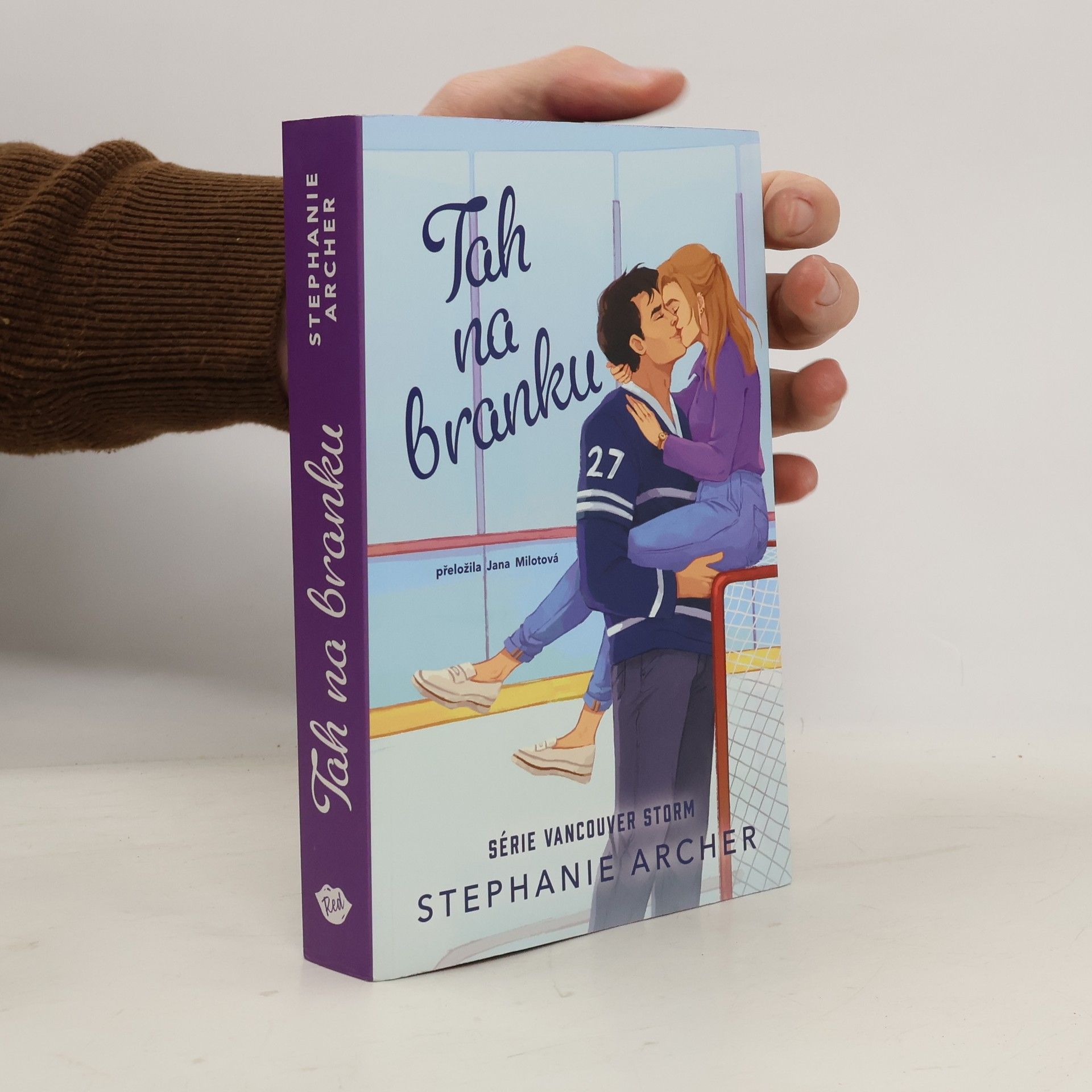 Stephanie Archer Tah na branku