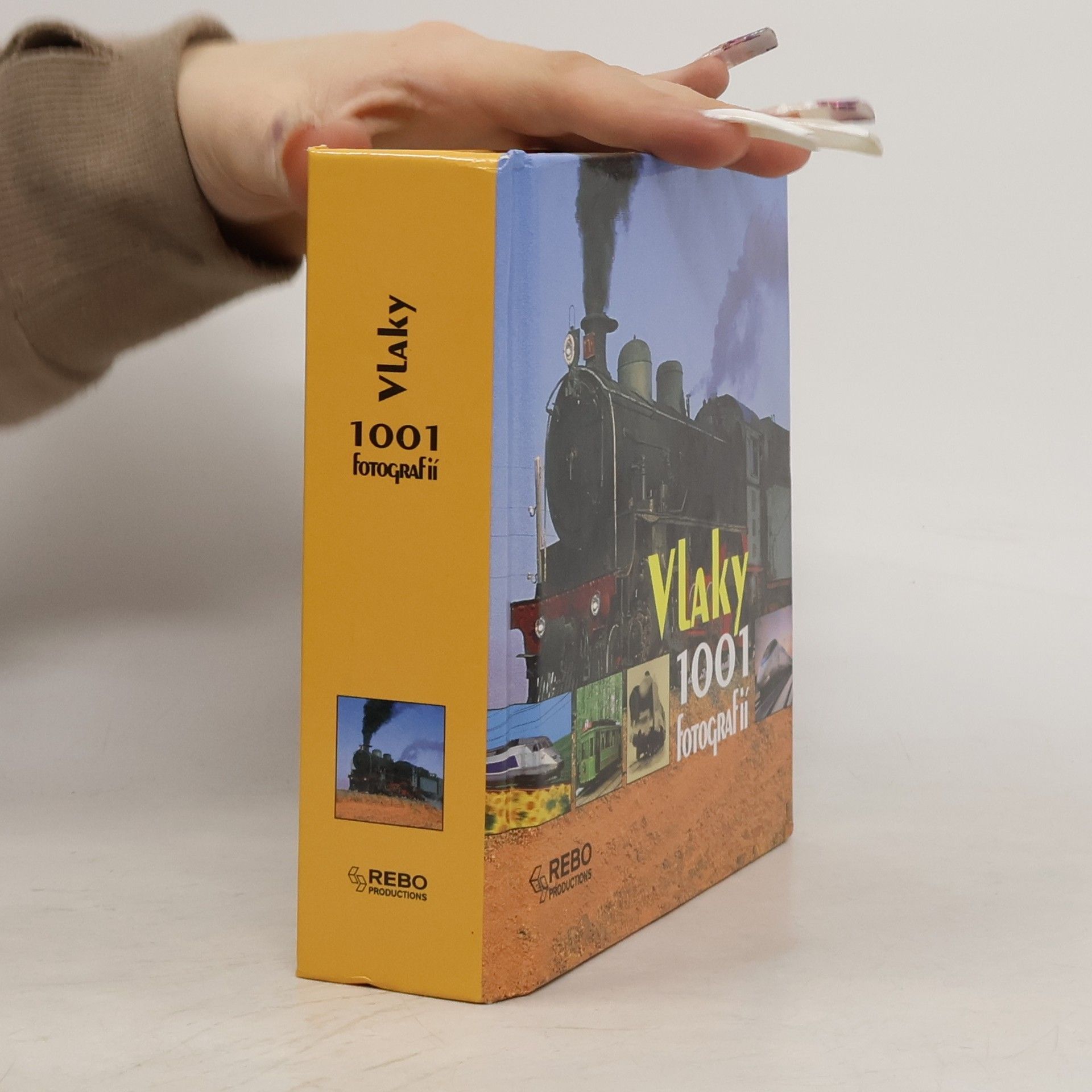 Marie Kloučková Vlaky : 1001 fotografií