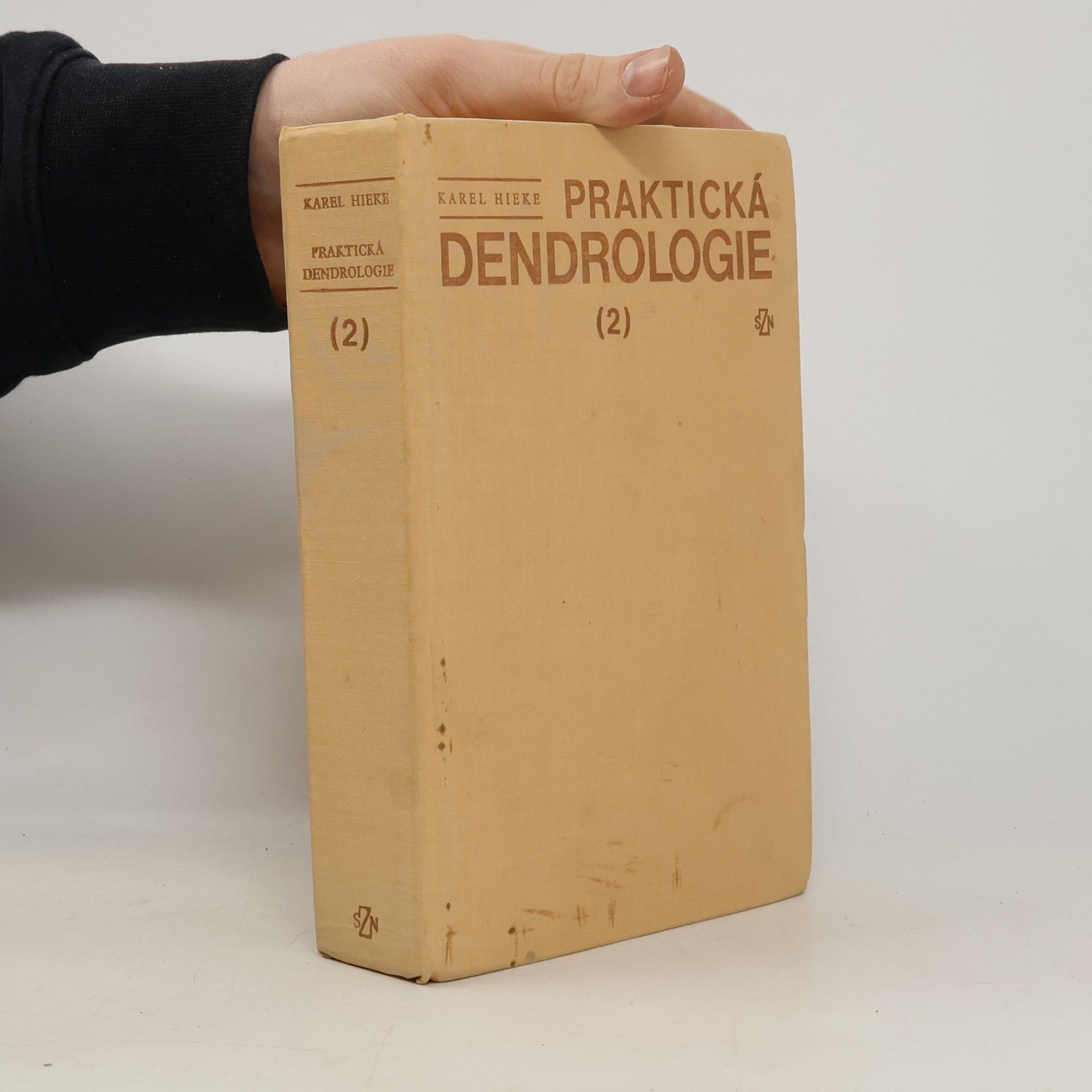 Karel Hieke Praktická dendrologie 2