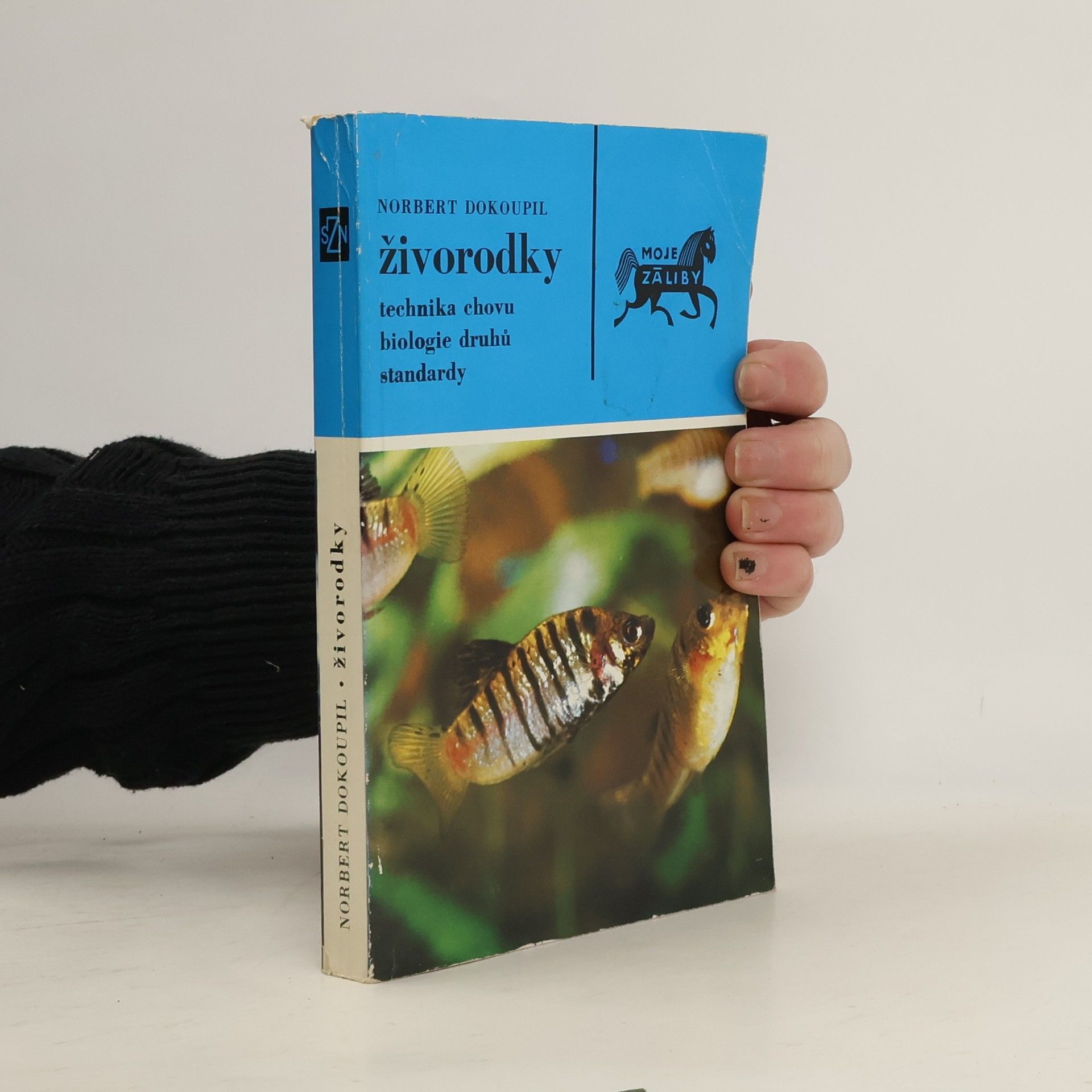 Živorodky. Technika chovu, biologie druhů, standardy