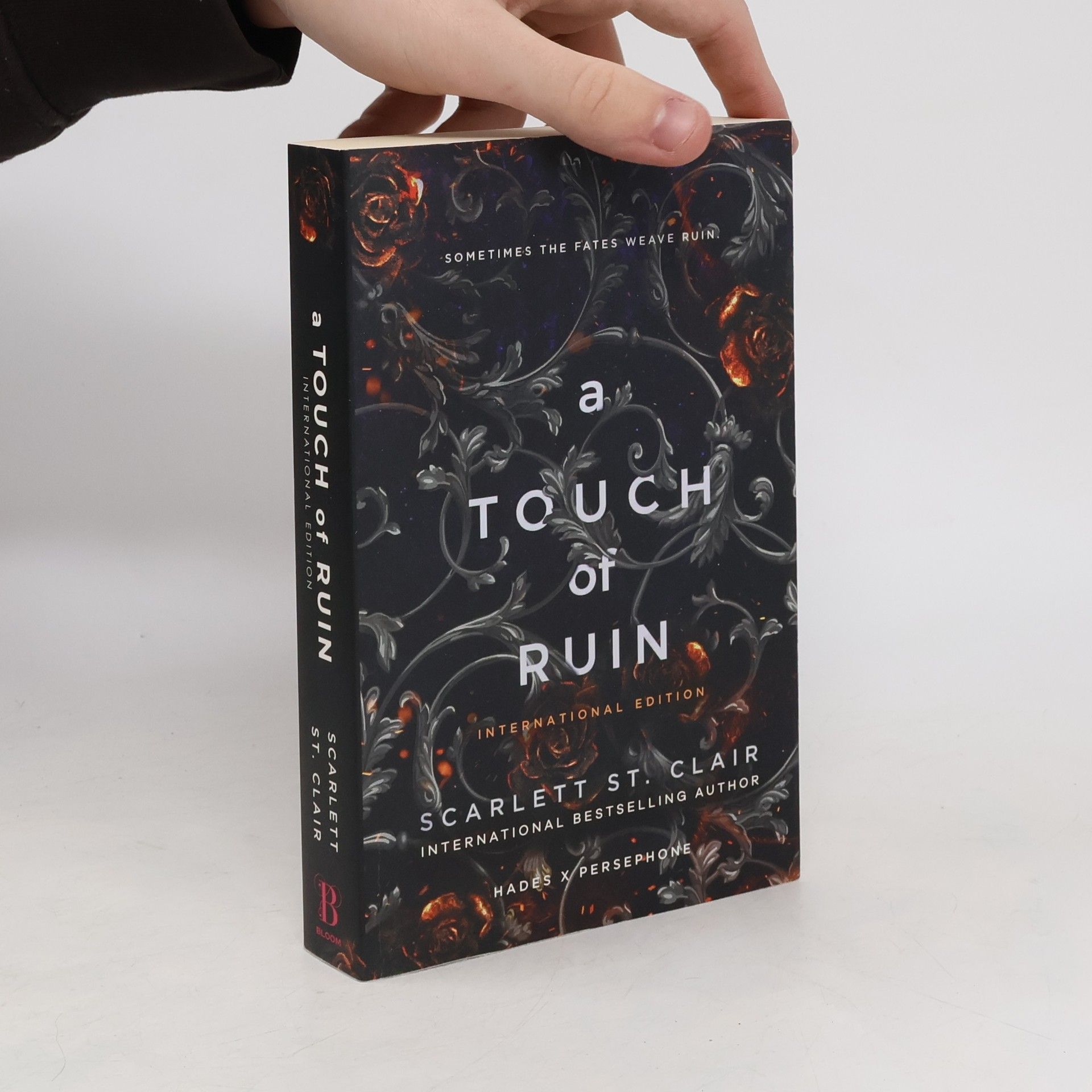 Scarlett St. Clair A Touch of Ruin