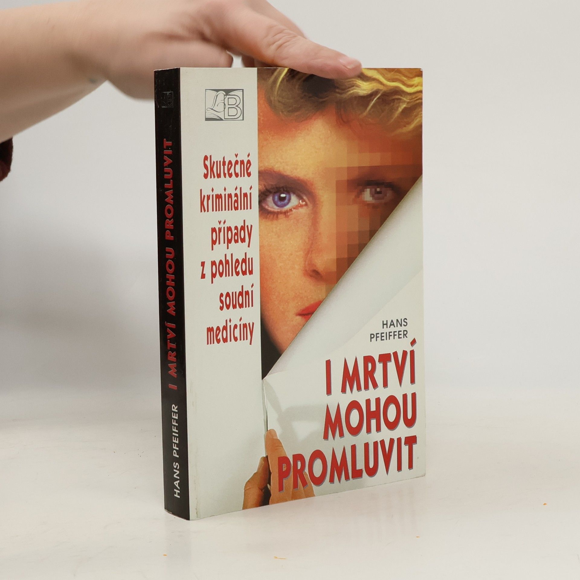 Hans Pfeiffer I mrtví mohou promluvit