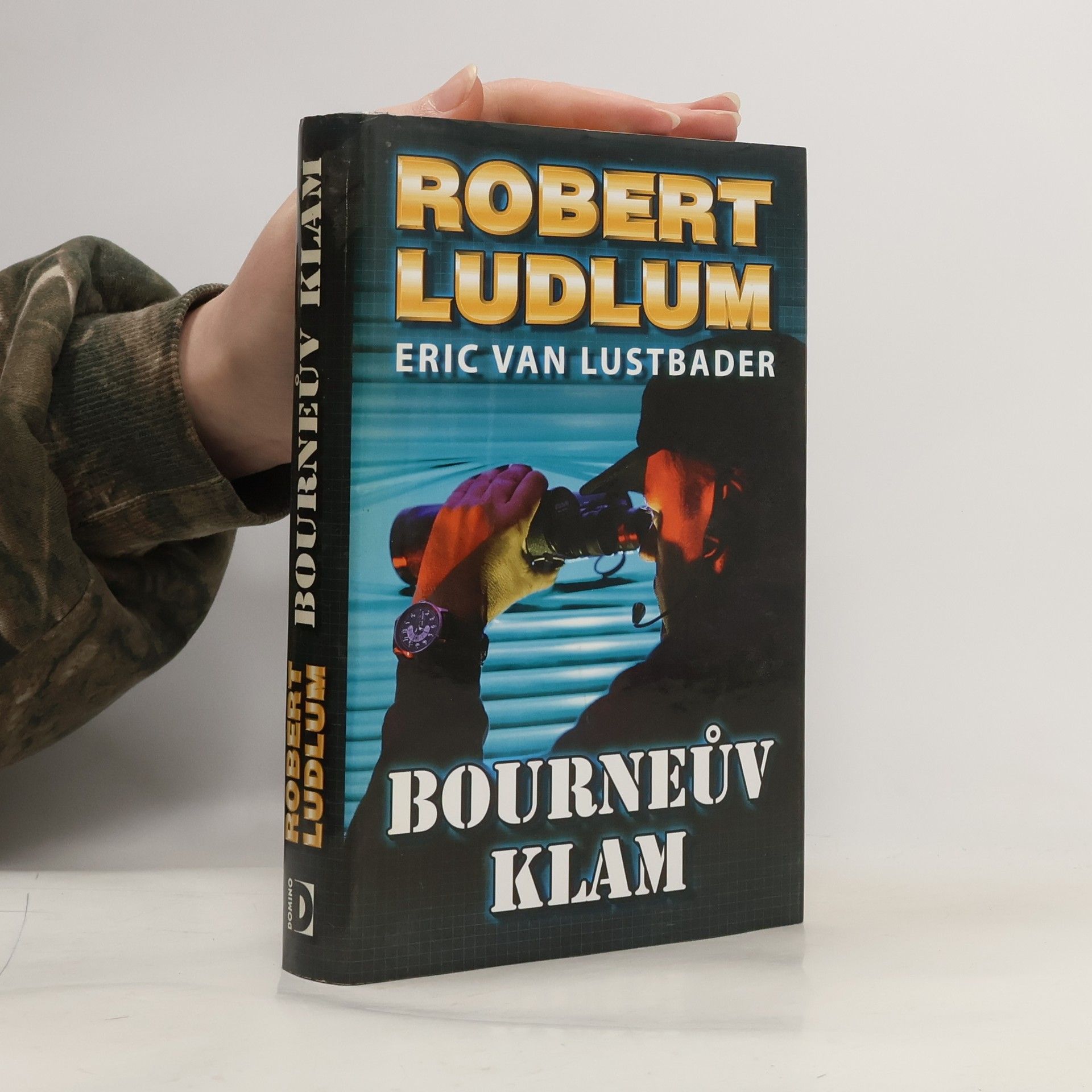 Robert Ludlum Bourneův klam