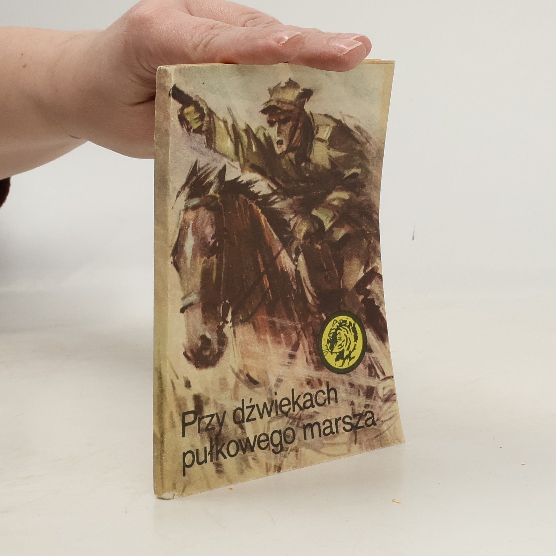Przy dźwiękach pułkowego marsza