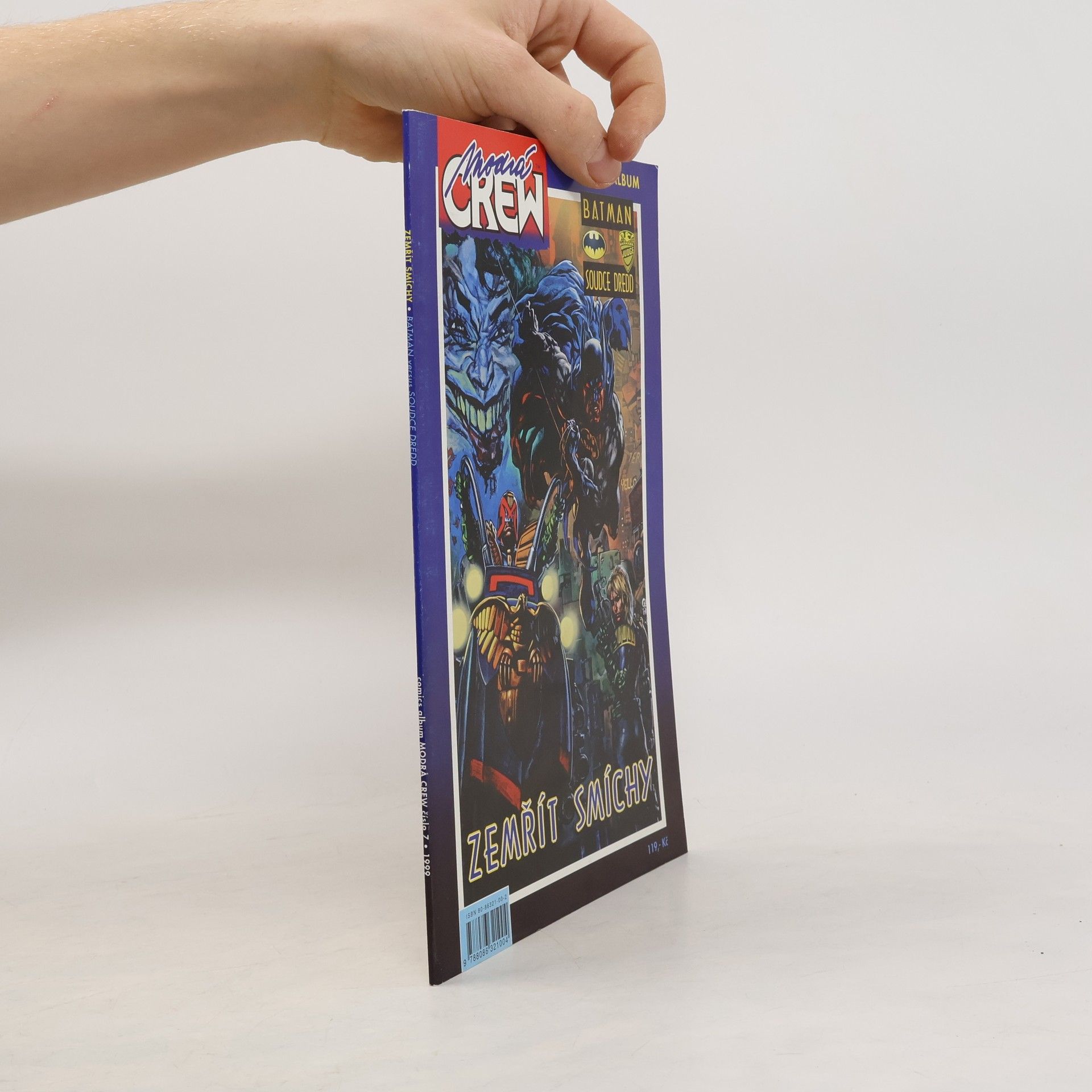 Alan Grant Zemřít smíchy. Kniha první. Batman, soudce Dredd