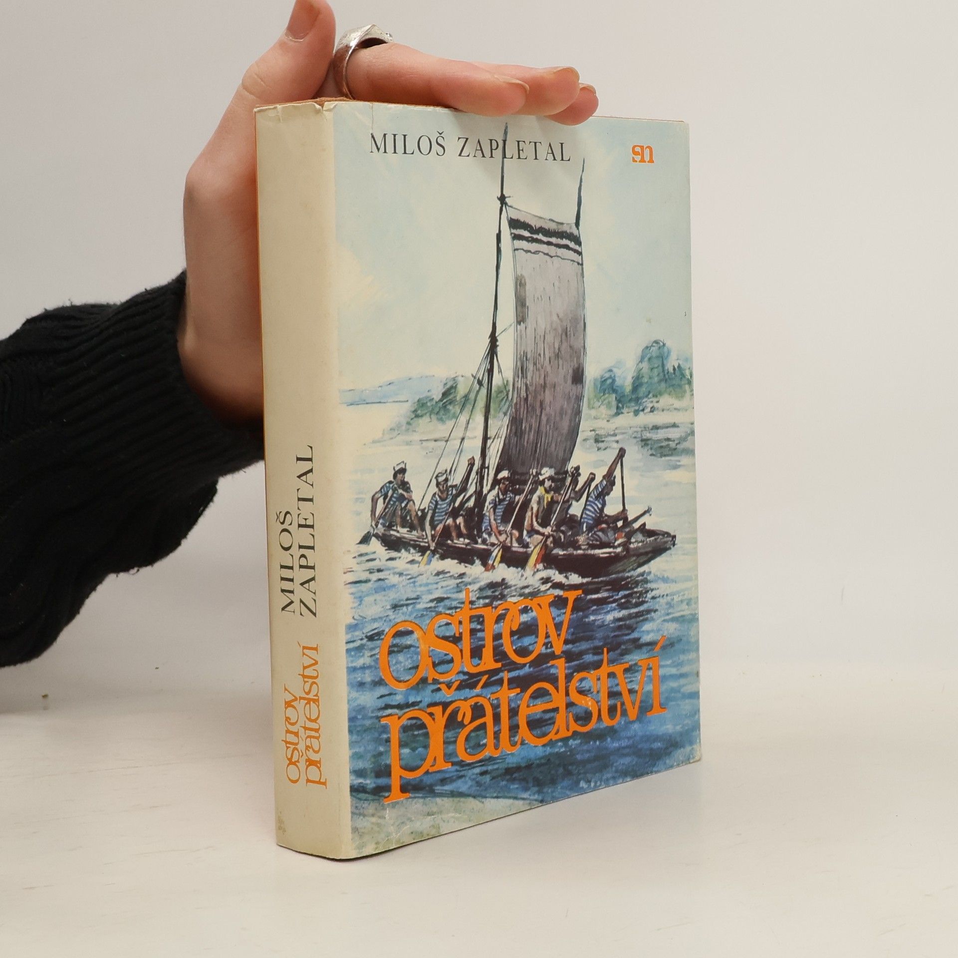 Miloš Zapletal Ostrov přátelství
