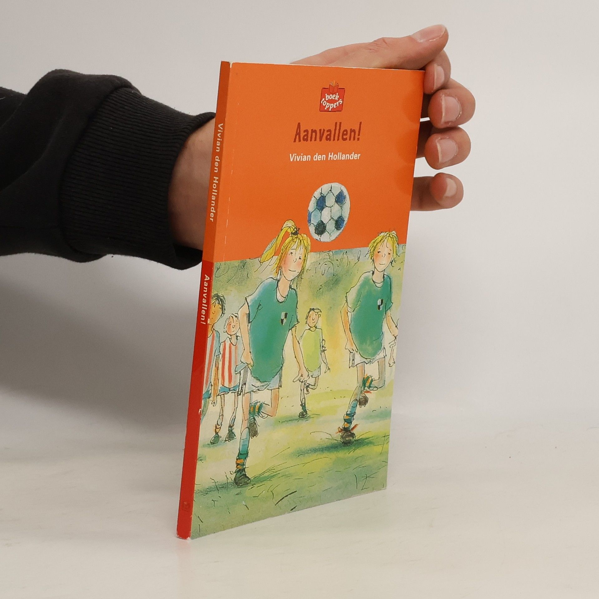 Auteurscollectief Aanvallen! Vivian den Hollander