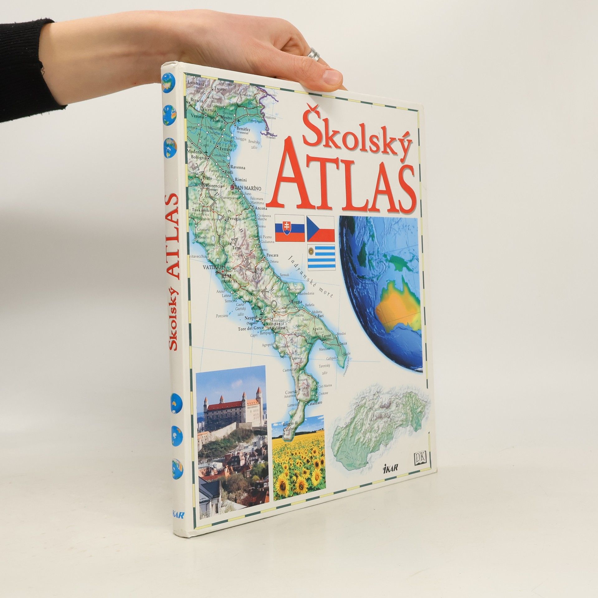Collectif d'auteurs Školský atlas