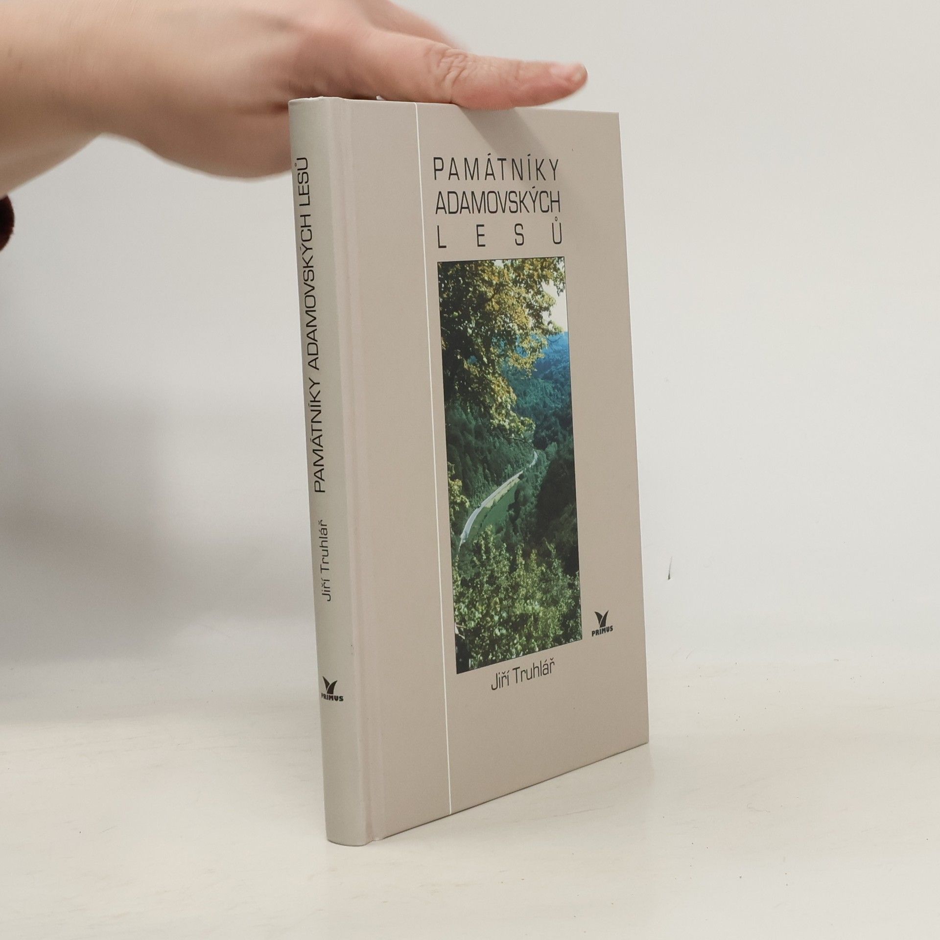 Jiří Truhlář Památníky Adamovských lesů