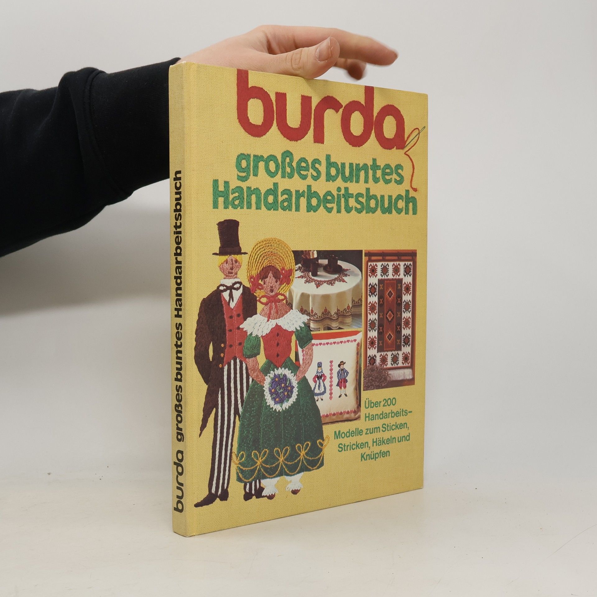 Burda. Großes buntes Handarbeitsbuch