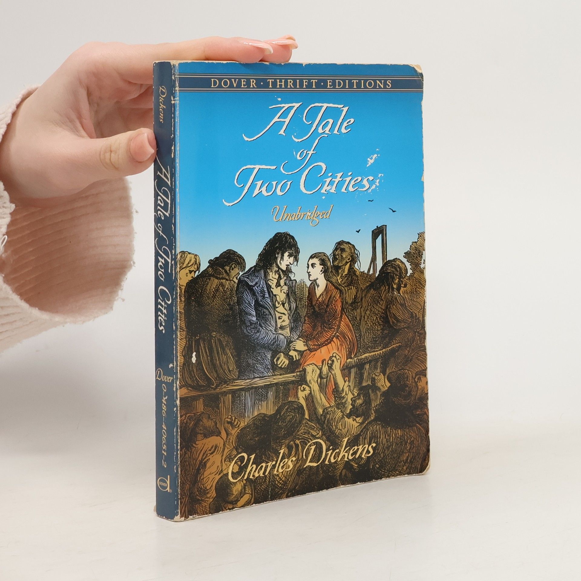 Charles Dickens A Tale of Two Cities