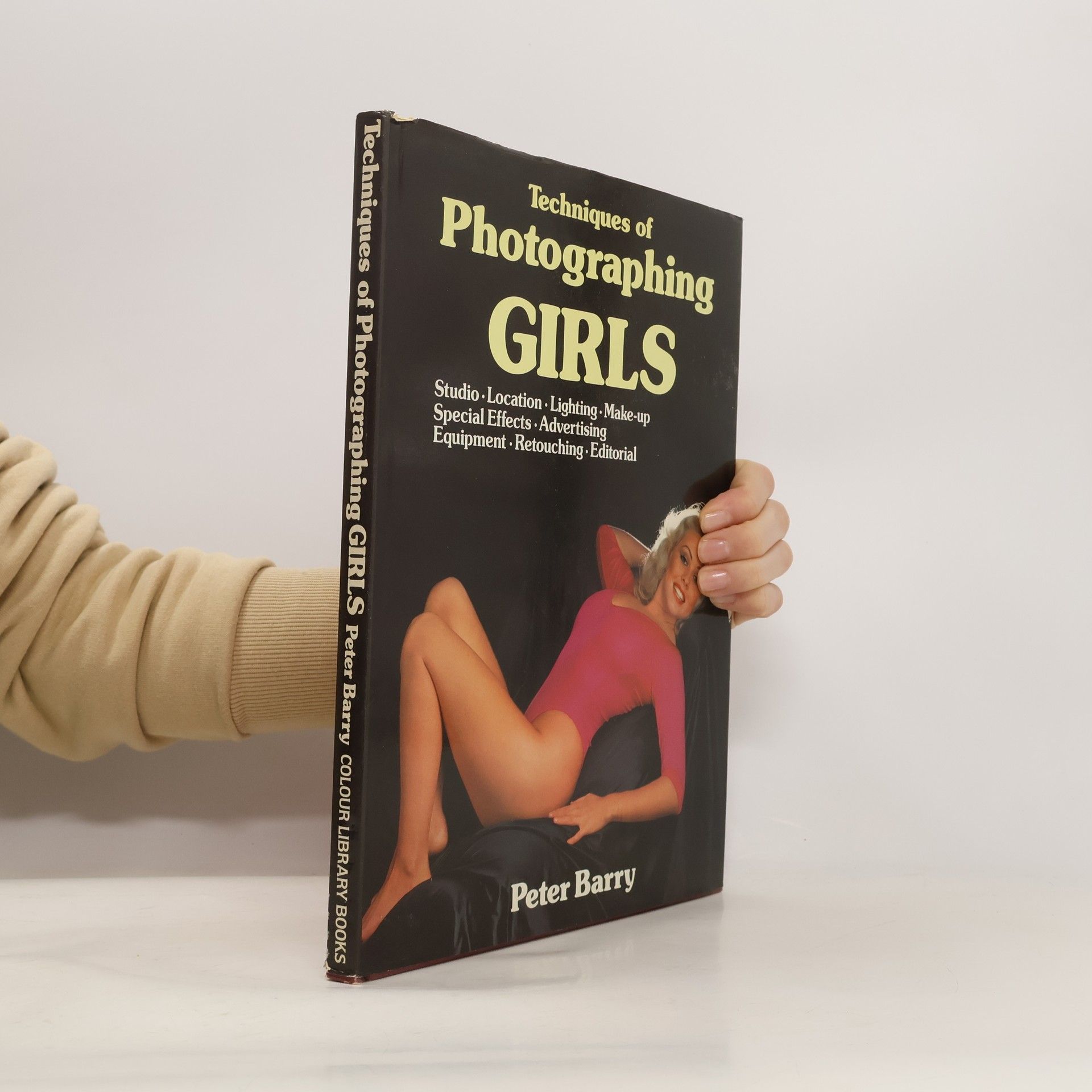Peter Barry Techniques of Photographing Girls