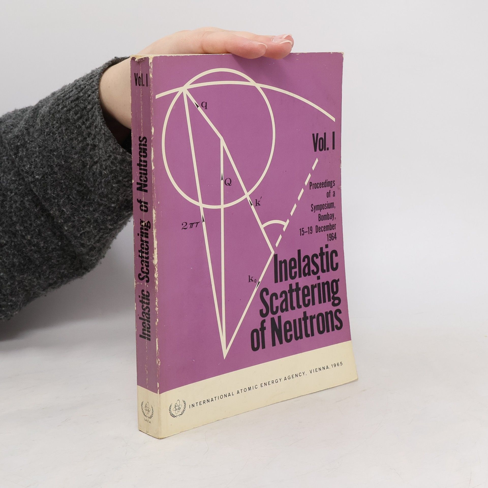 Collectif d'auteurs Inelastic Scattering of Neutrons I