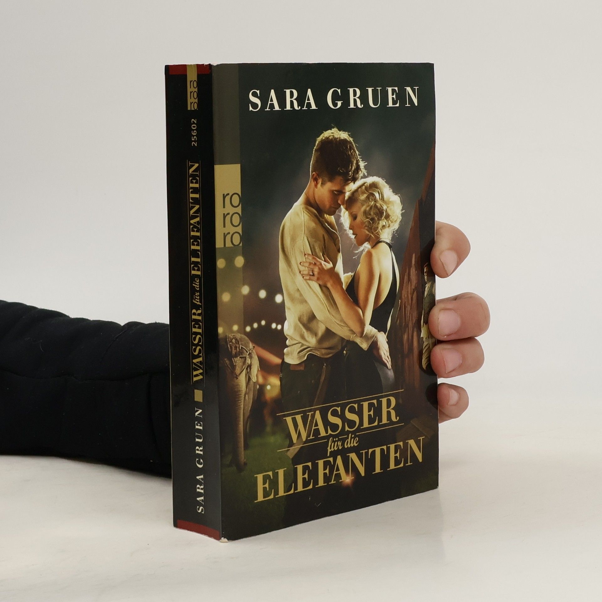 Wasser für die Elefanten