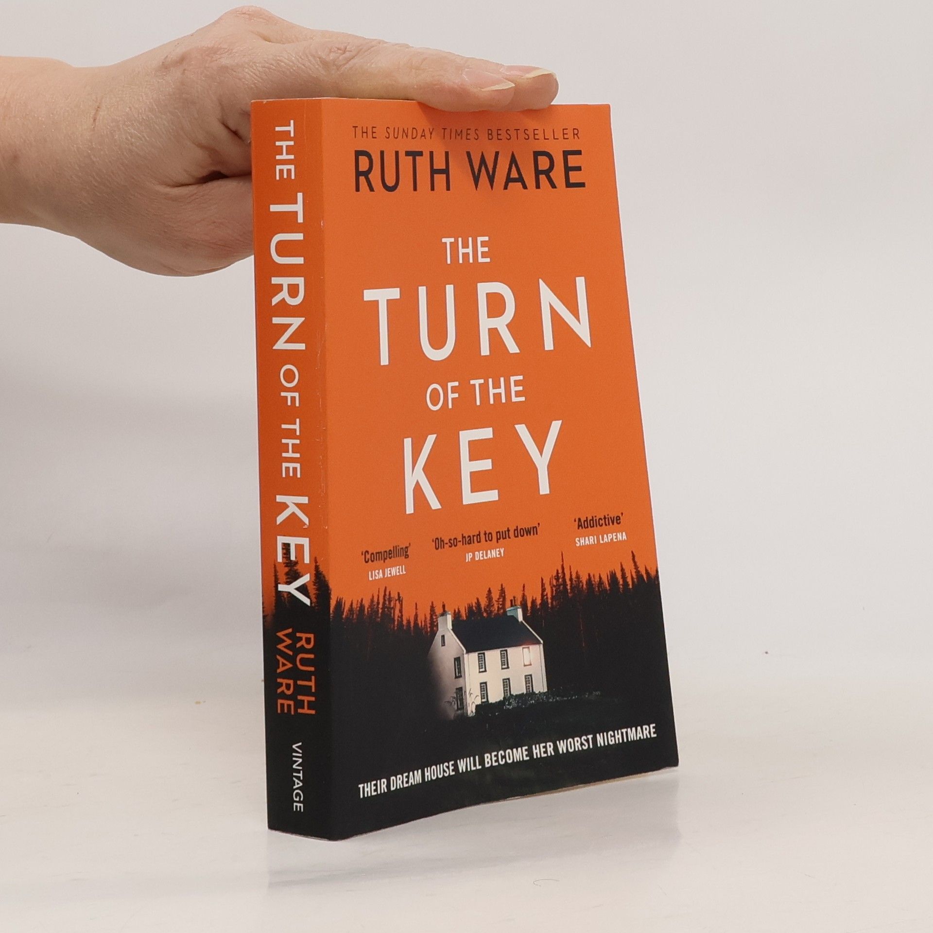 Ruth Ware The Turn of the Key
